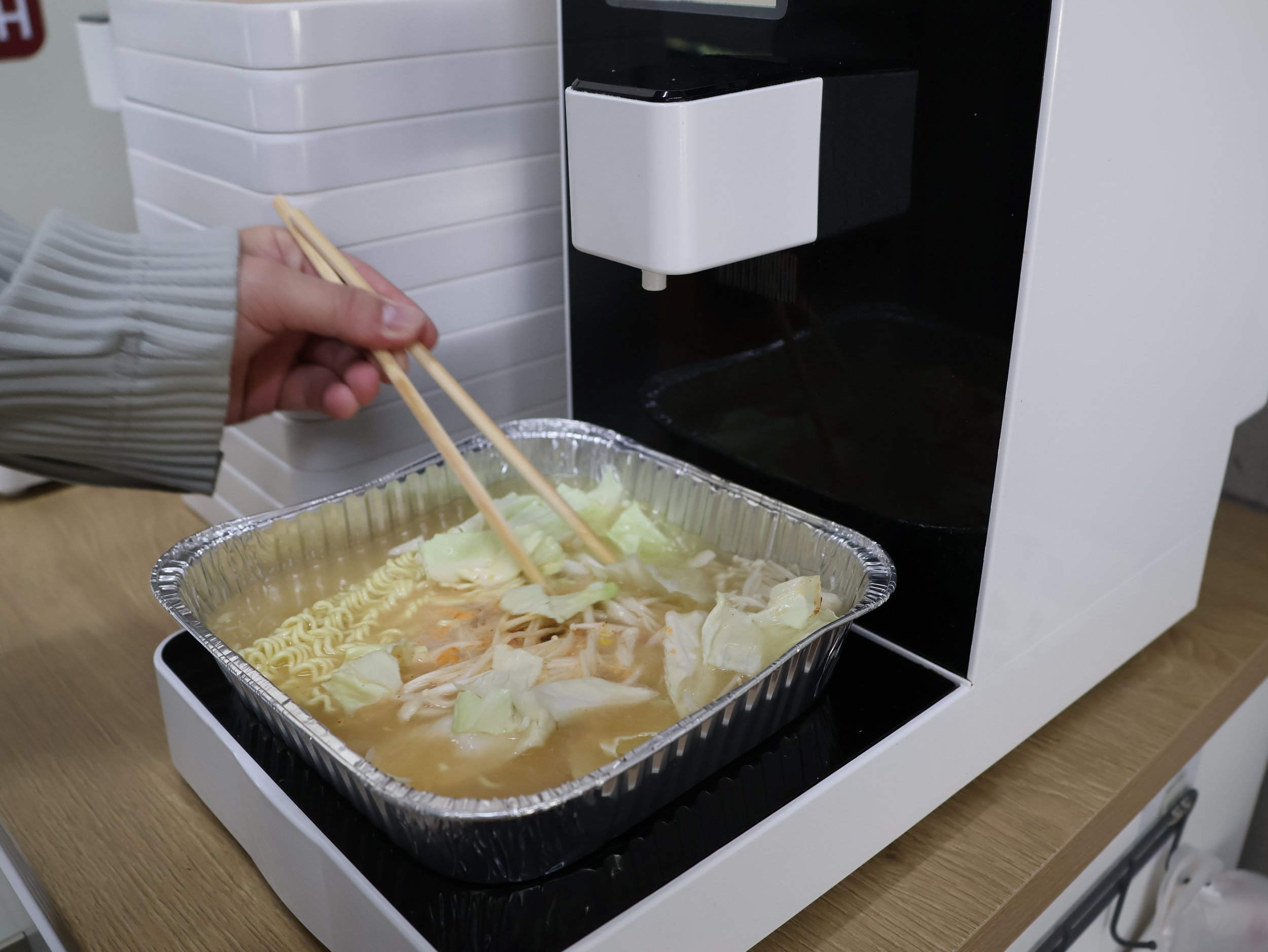 宿舍區隨時隨地的熱食選擇