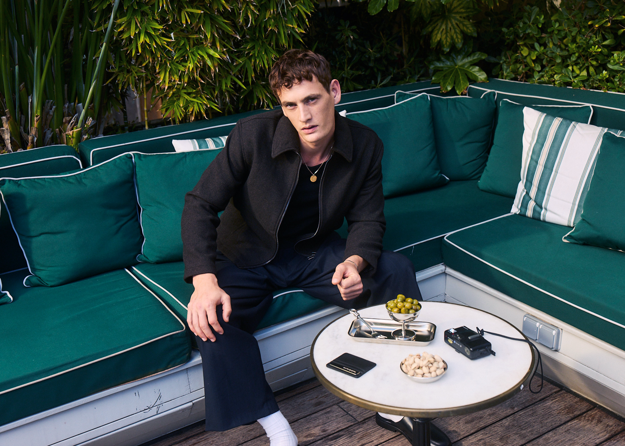 TRADE REPUBLIC_LS 4.0_20_TERRACE 01_2236.png