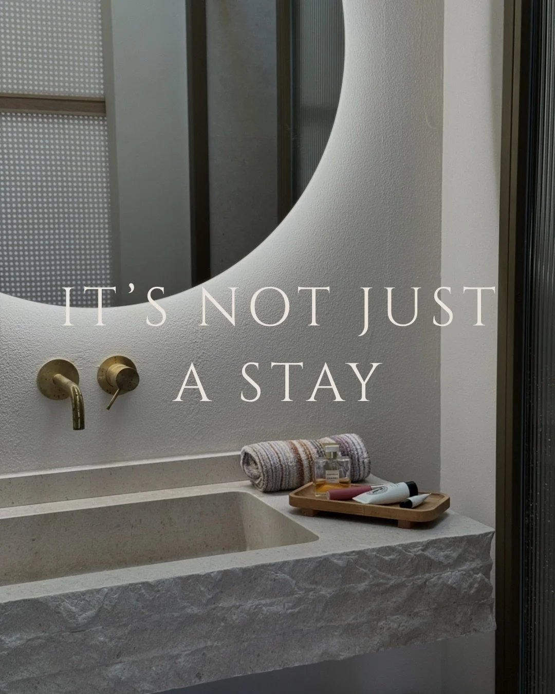 You don&rsquo;t just visit.
You feel it.

Experience it yourself &mdash;> link in bio 🔗

#luxuryexperience #mindfultravel #slowliving #luxuryhotels #travelspain