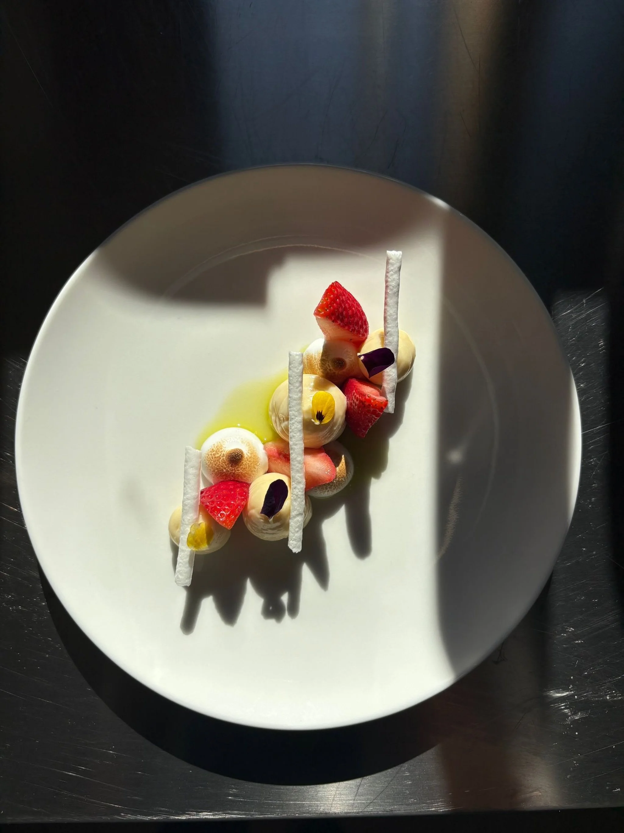 Every evening at Seven By Bussacs ends at the table.

A seasonal three-course dinner, thoughtfully prepared by our private chef @vermeylen.jonas &mdash; inspired by the mountains, local ingredients, and slow evenings in nature.

From refined starters