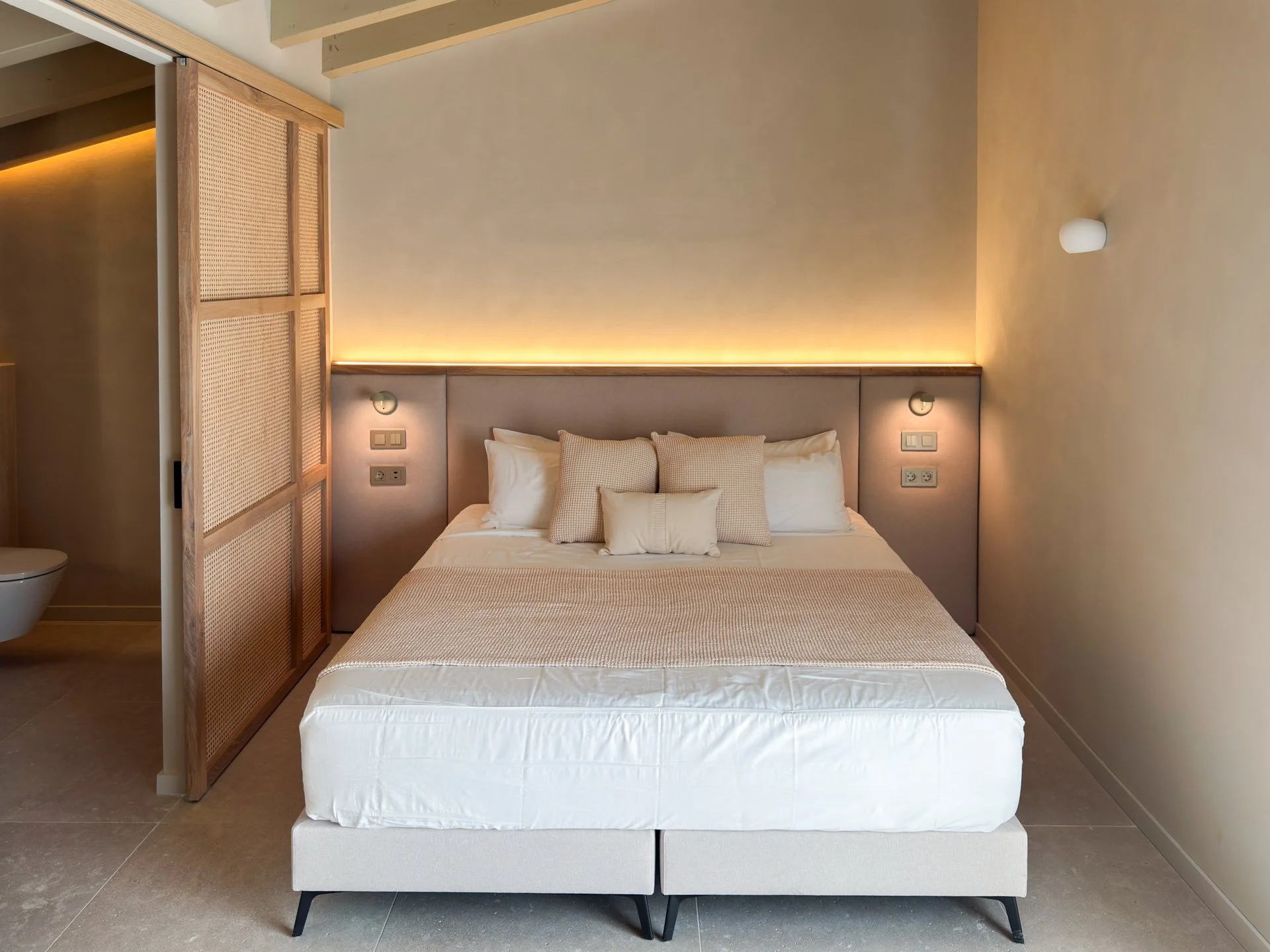 Two-floor family suite with mountain view at Seven By Bussacs, Catalonia, bedroom