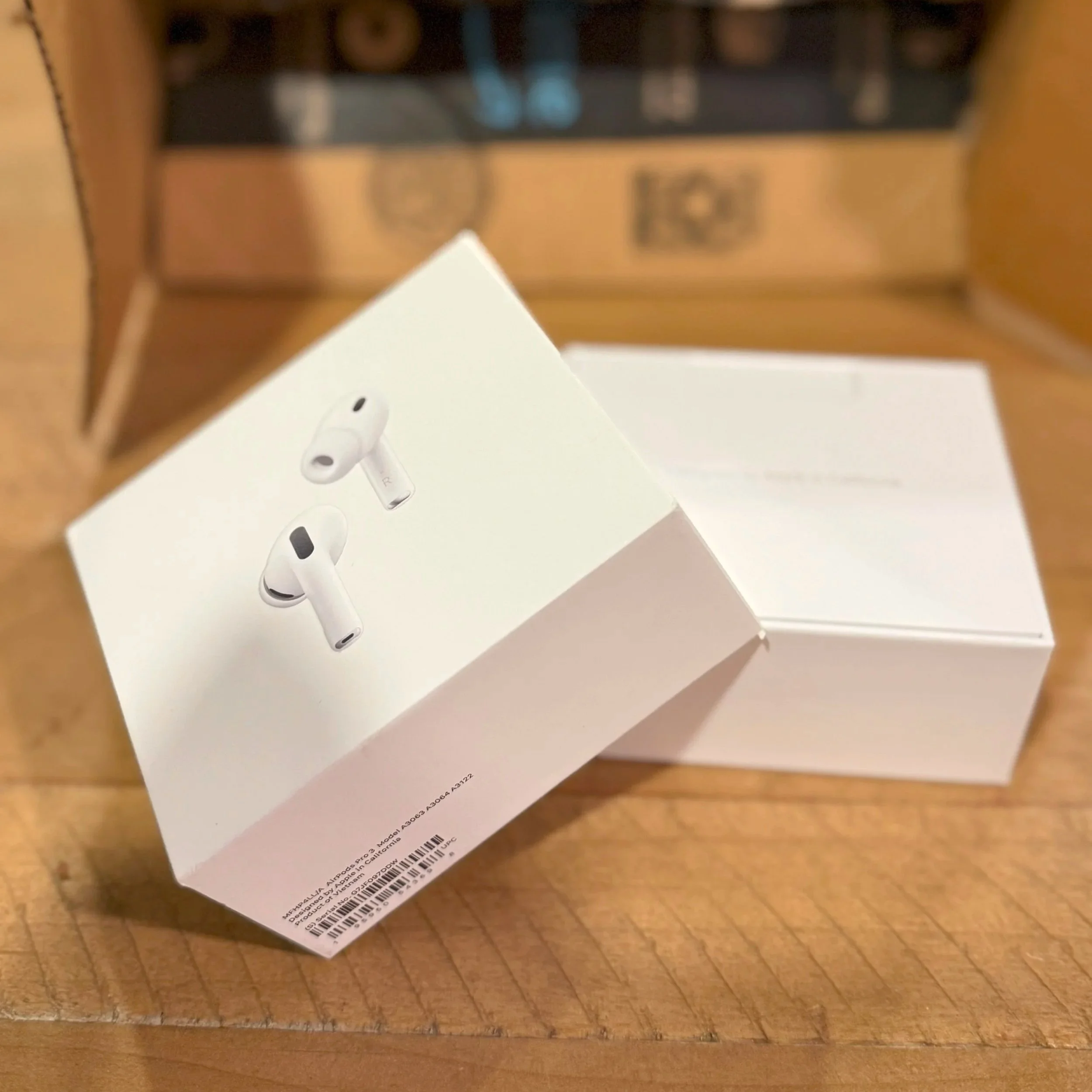 AirPods Pro 3 Review 2025 — Everyday Power, Built for the Long Haul
