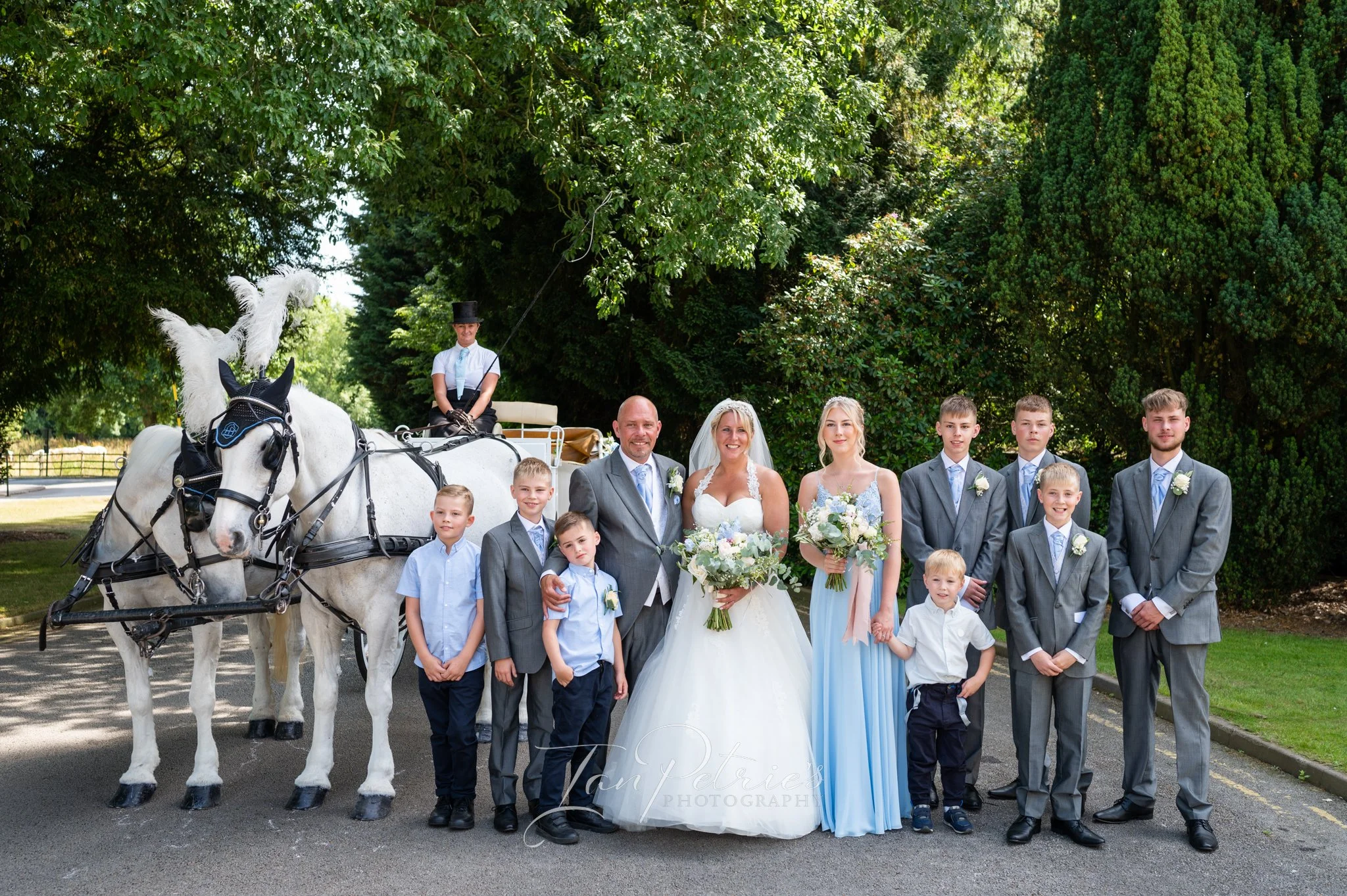 Why Choose Ian Petrie's Photography for Your Wedding Day?