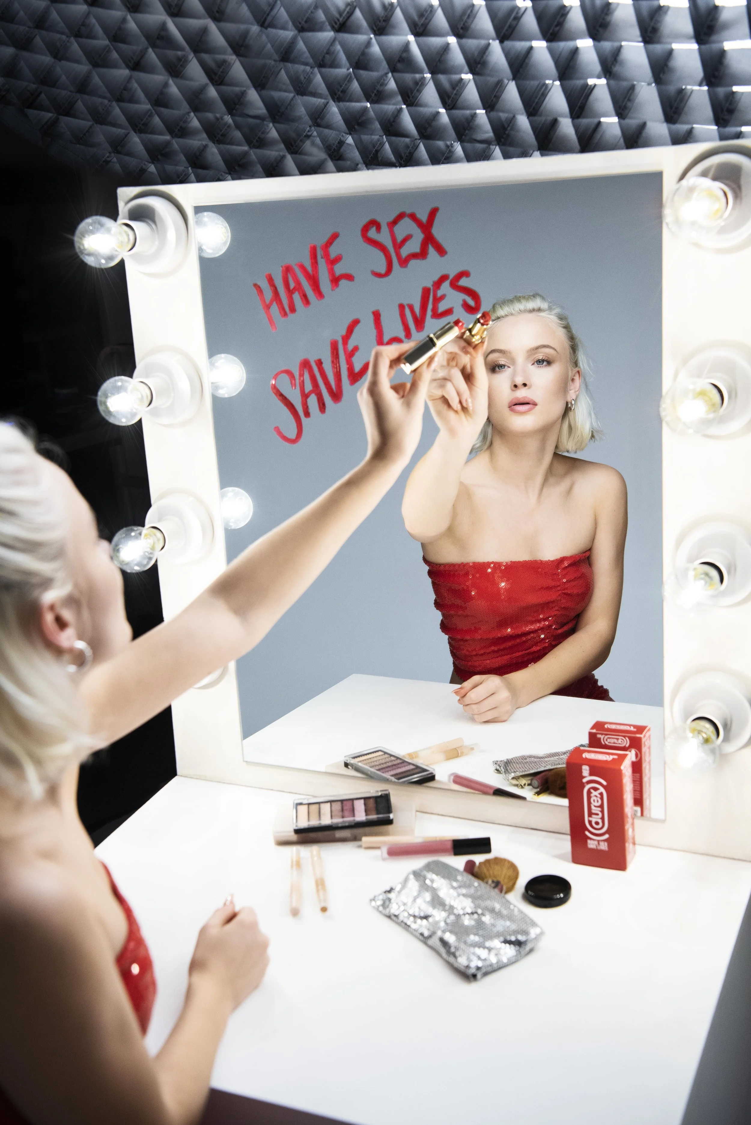 Durex RED Give A Fck Image 03.jpg