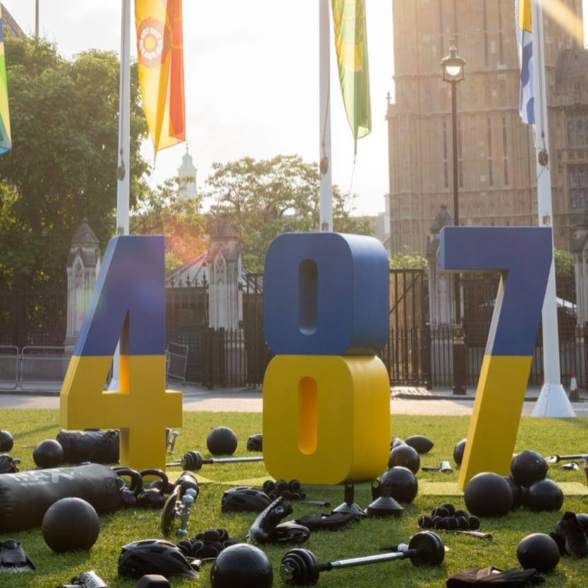 UKRAINE : 487