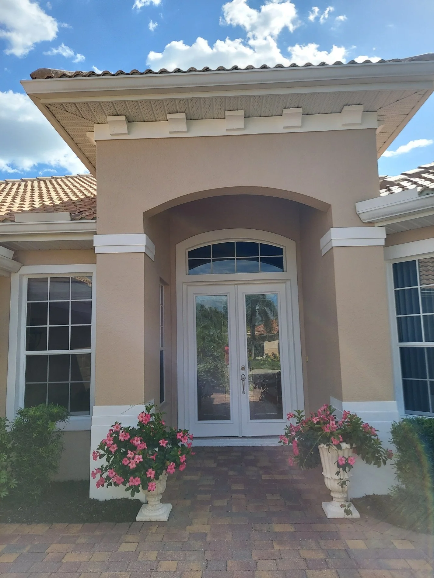 Venetian Golf & River Home (Exterior Painting) 2.jpg