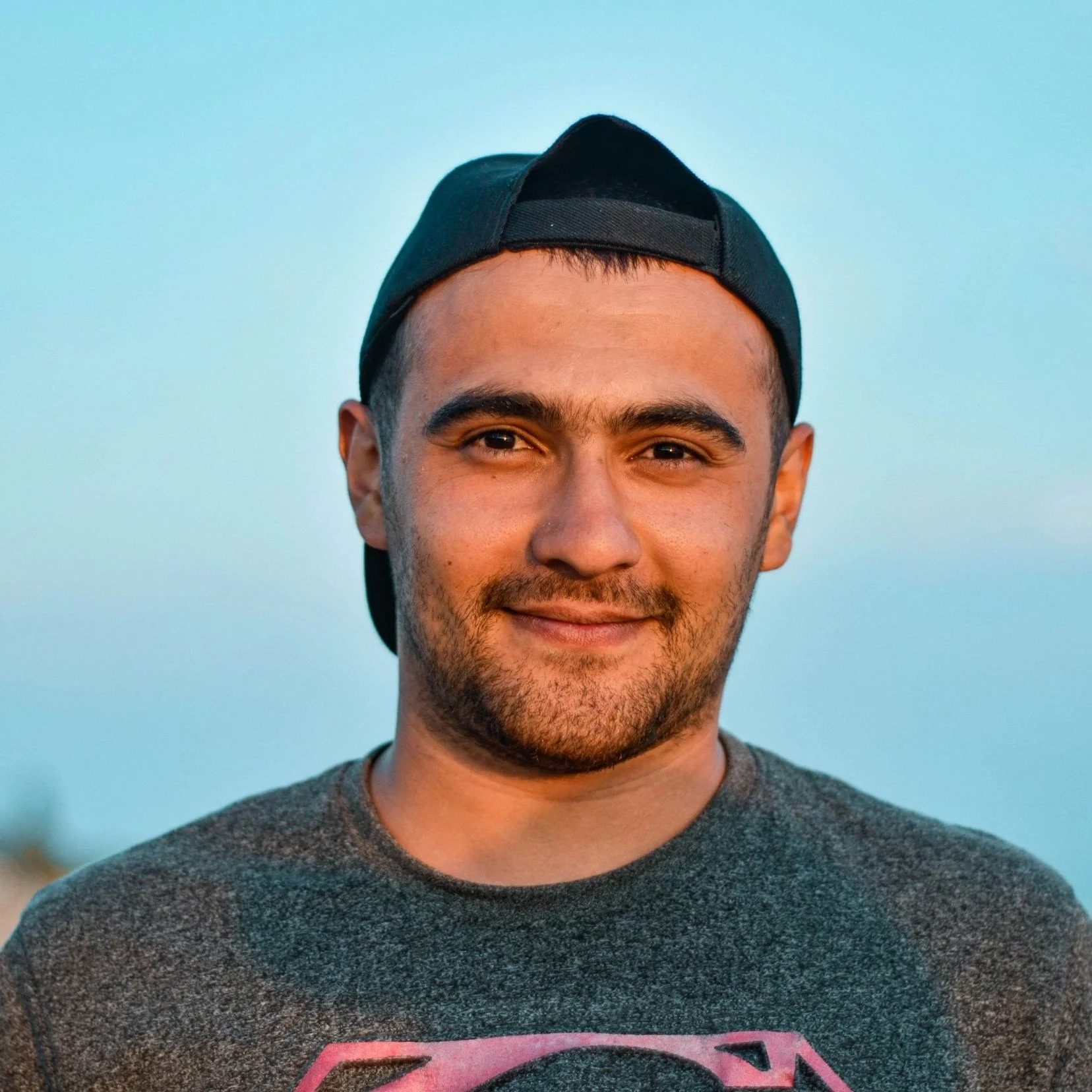 Backed by research, everything we do is rooted in science, translating our employee outplacement services into meaningful, people-centered action.