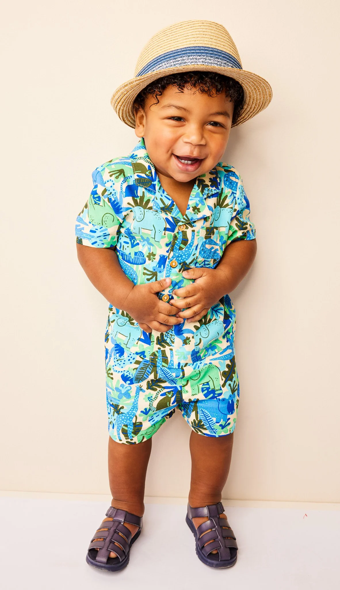 C-002155-01-022_AA_Kids_May_SummerOutfitting_BB_LegendPearson_125369.jpg