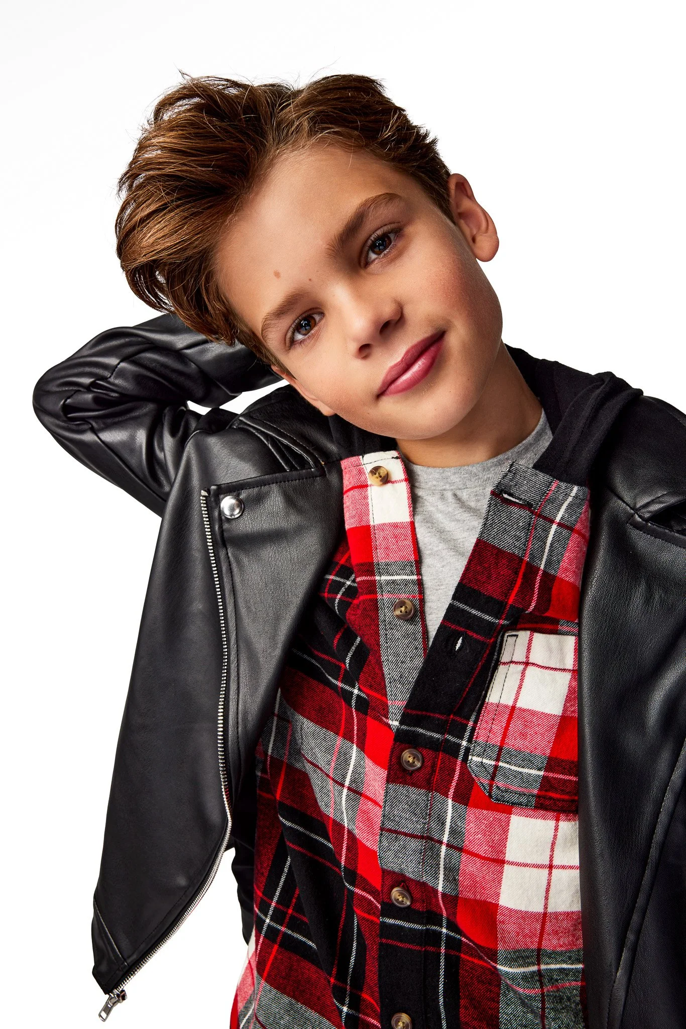 C-001945-01-056_A&A_Kids_Nov_TweenHoliday-WinstonSchupp-3377-2.jpg