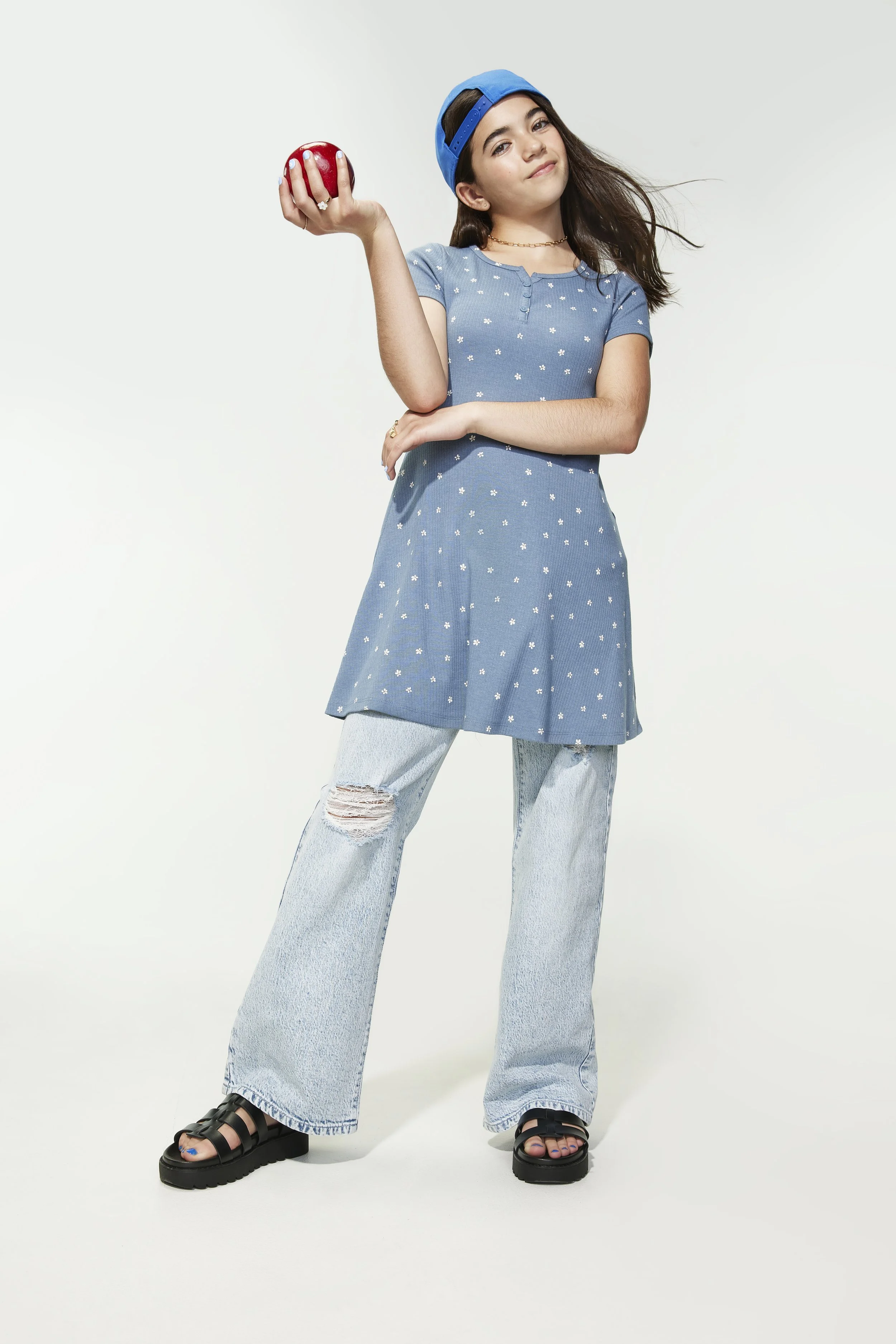 C-002155-01-036_A&A_Kids_July_BTSTweenDresses_Luciana_06044E.jpg