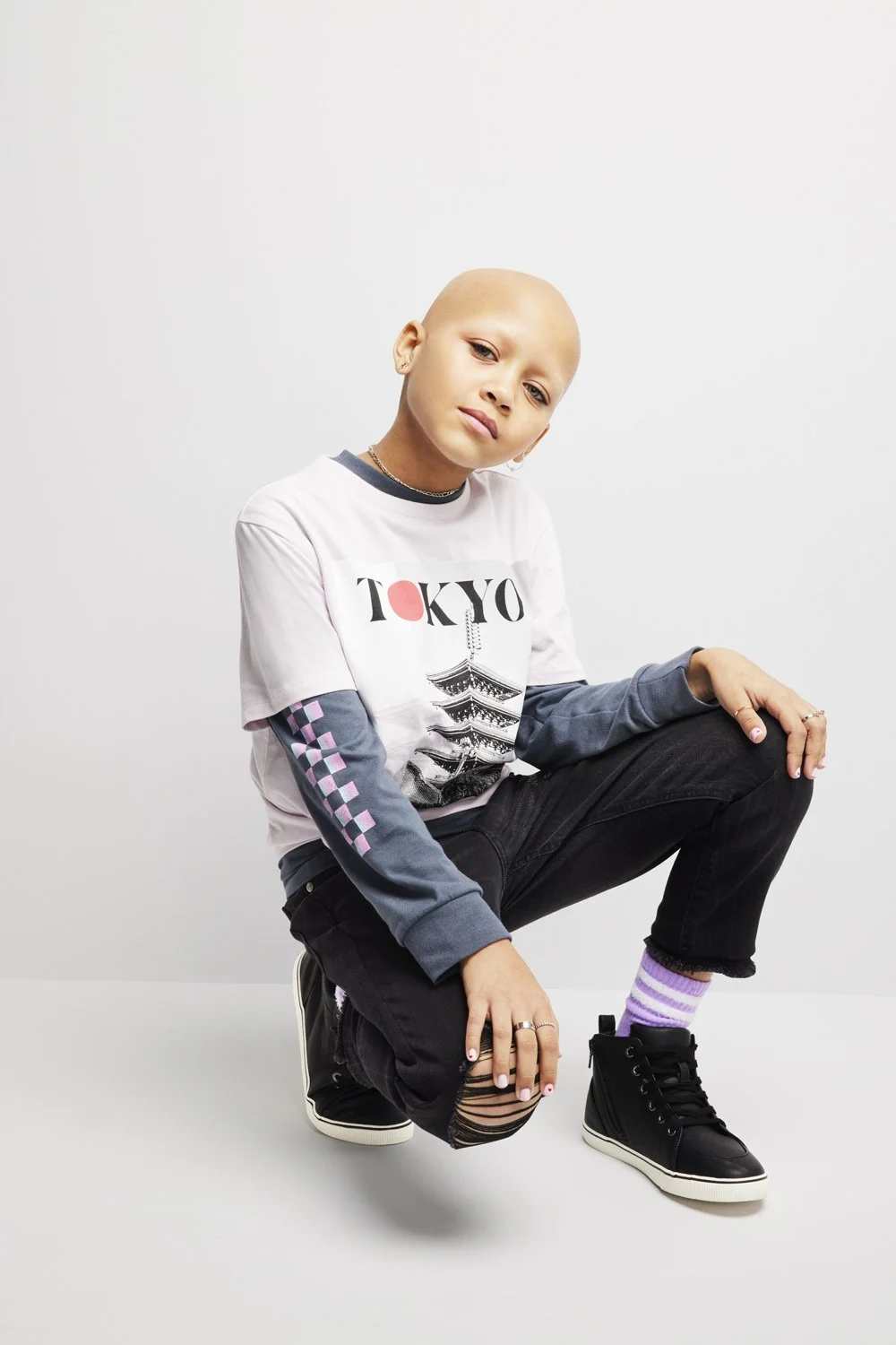 AA_kids_Feb_tween-graphics_Look1_221637.jpg
