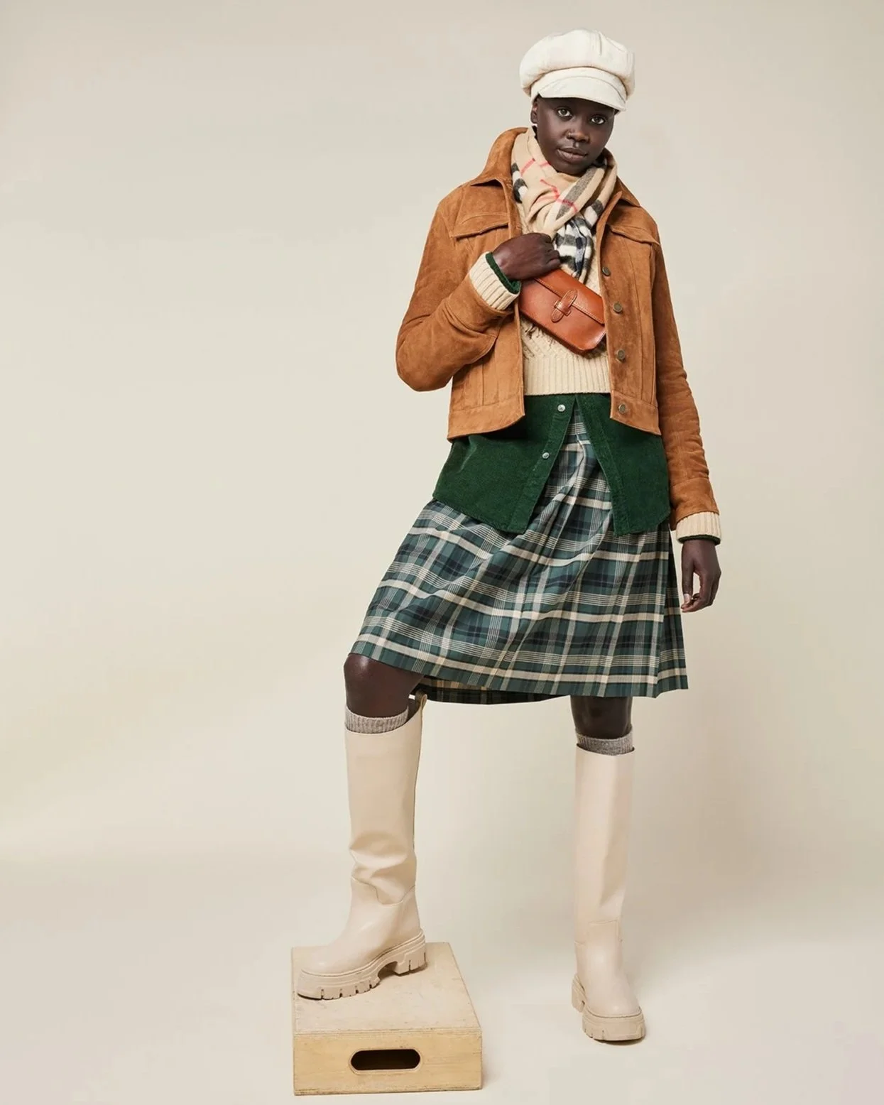 MOA_Fall23_Look_01_Trend_01_0159A.jpg
