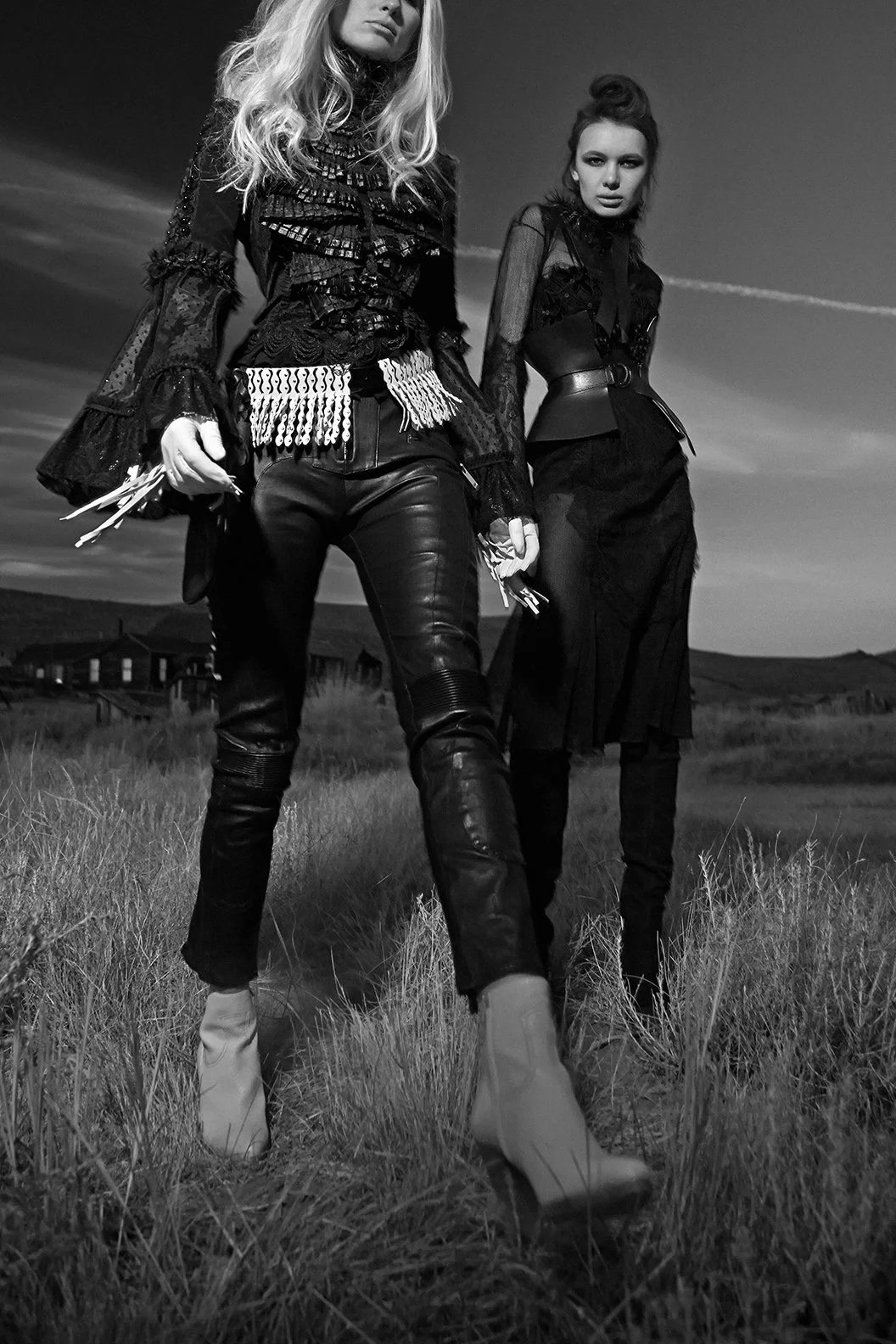 Shot_15_Kendall_AJ_Bodie_sunset_099 bwF.jpg