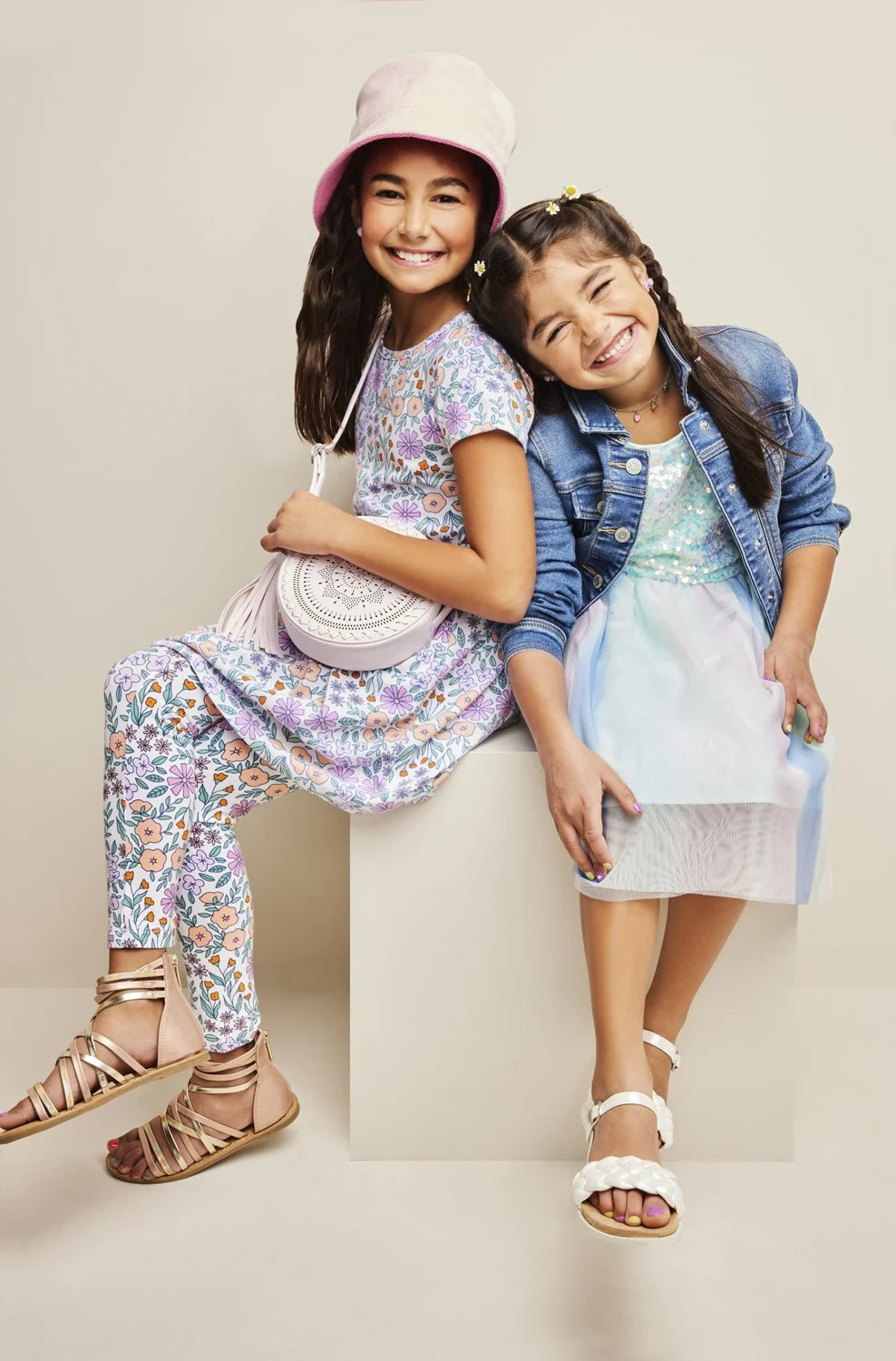 AA_kids_Feb_Easter-Siblings_Look1_6774.jpg