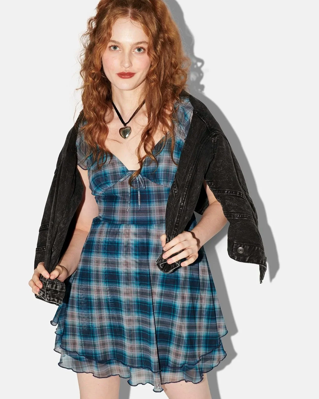 C-002155-01-050_YA_Sept_BTC_Layering_Look2_137A.jpg