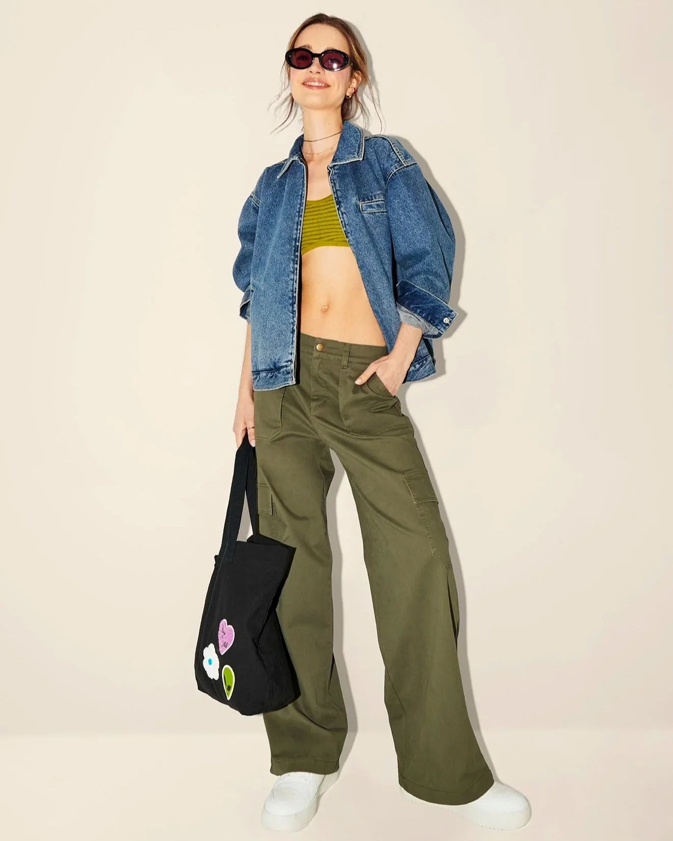 C-002155-01-043-YA_August_BTC_MultipleWays_Look3_165A.jpg