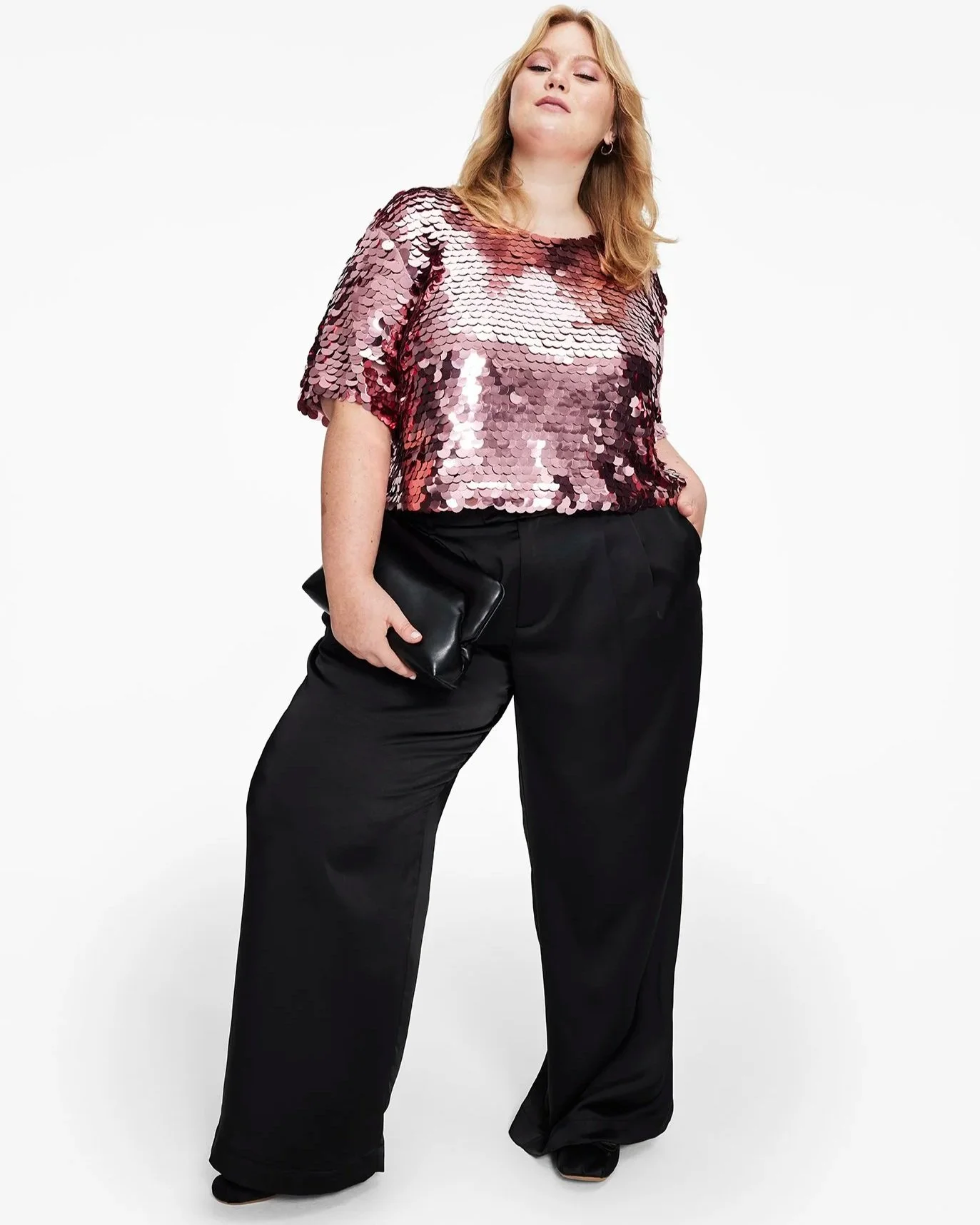 C-002155-01-057_RTW_Oct_Holiday_Lookbook_Look1_056A.jpg
