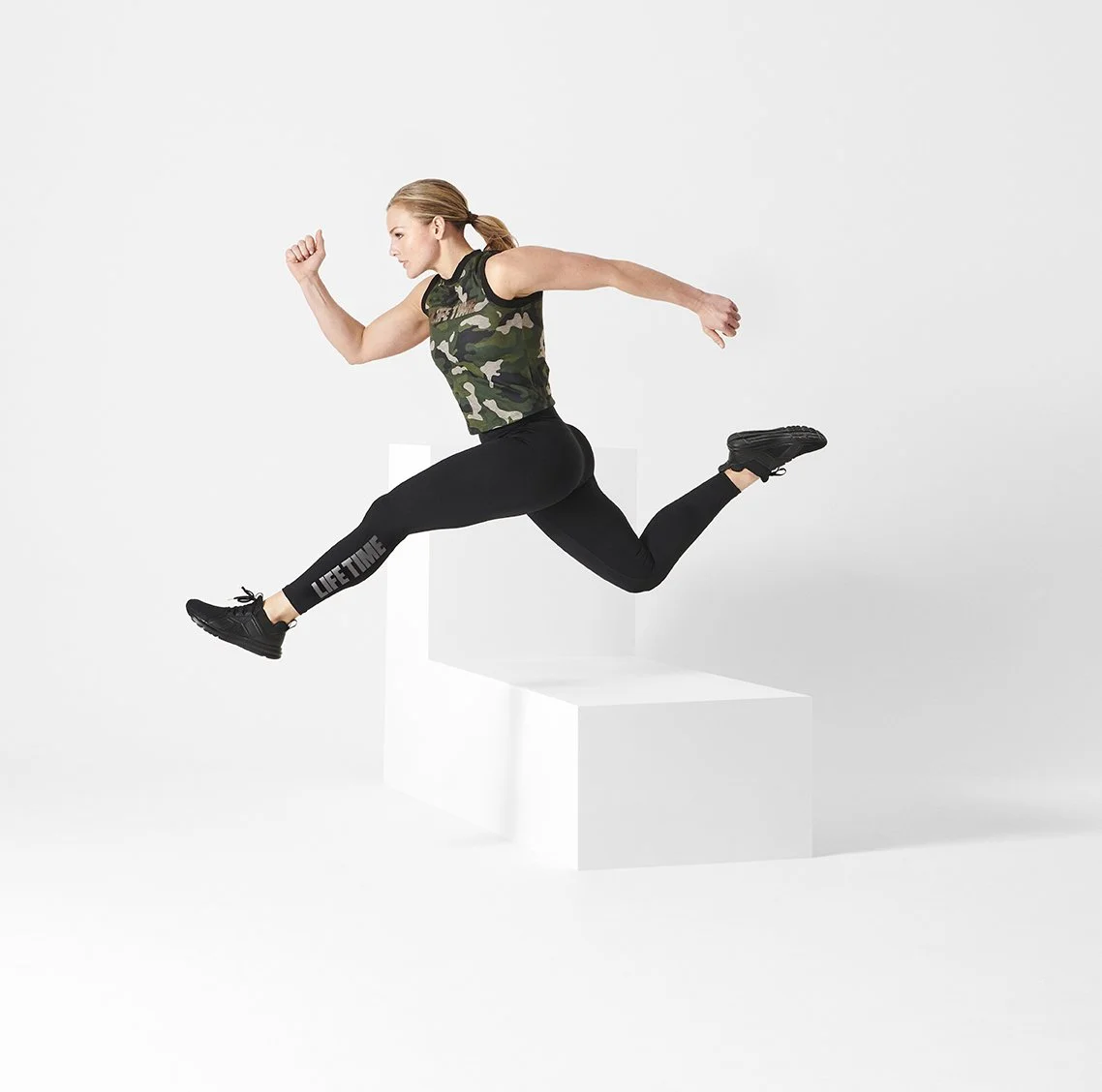 apparel-lifestyle-camotank-blackleggings-f-01.jpg