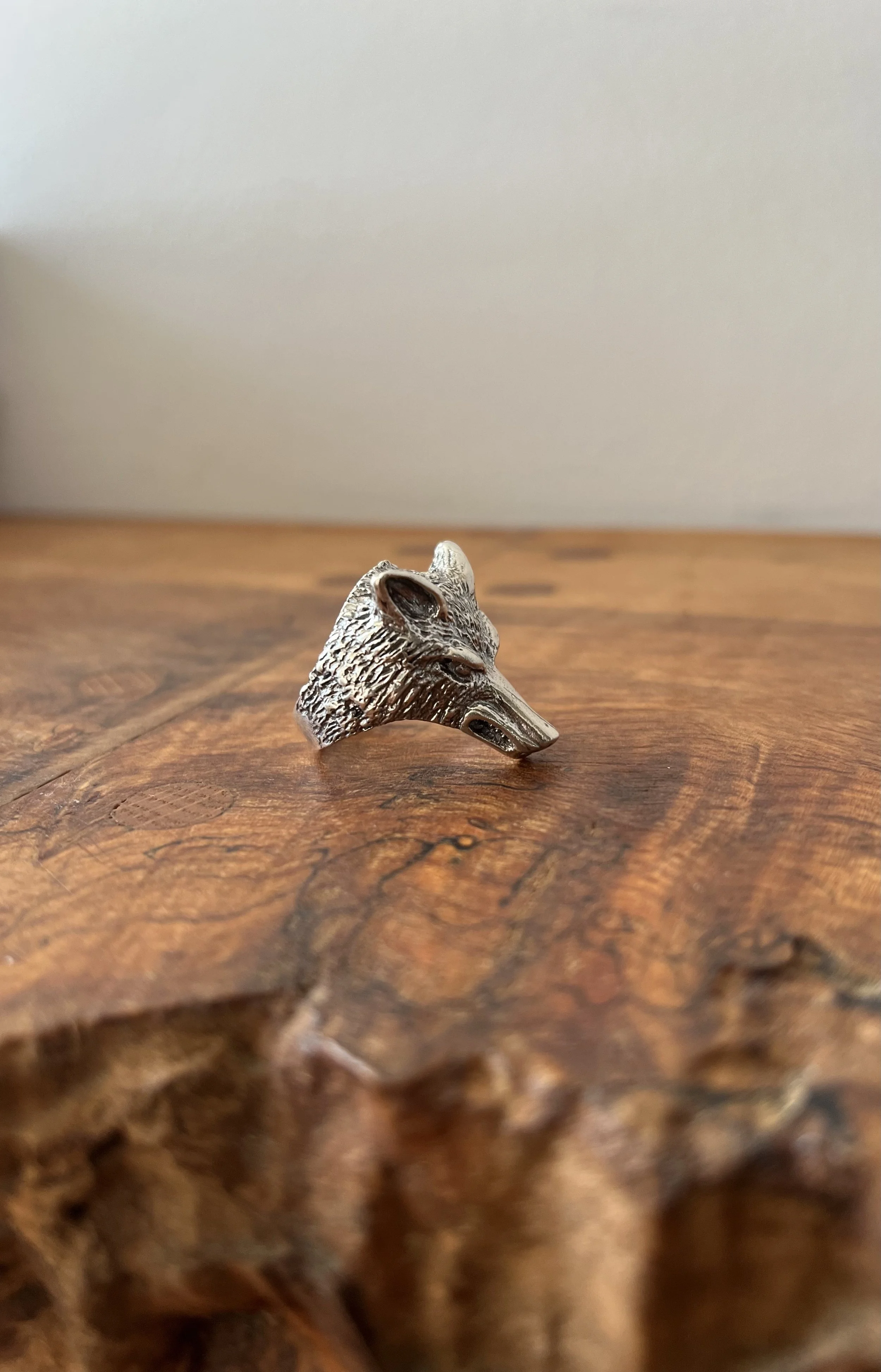 wolfie_ring.jpg