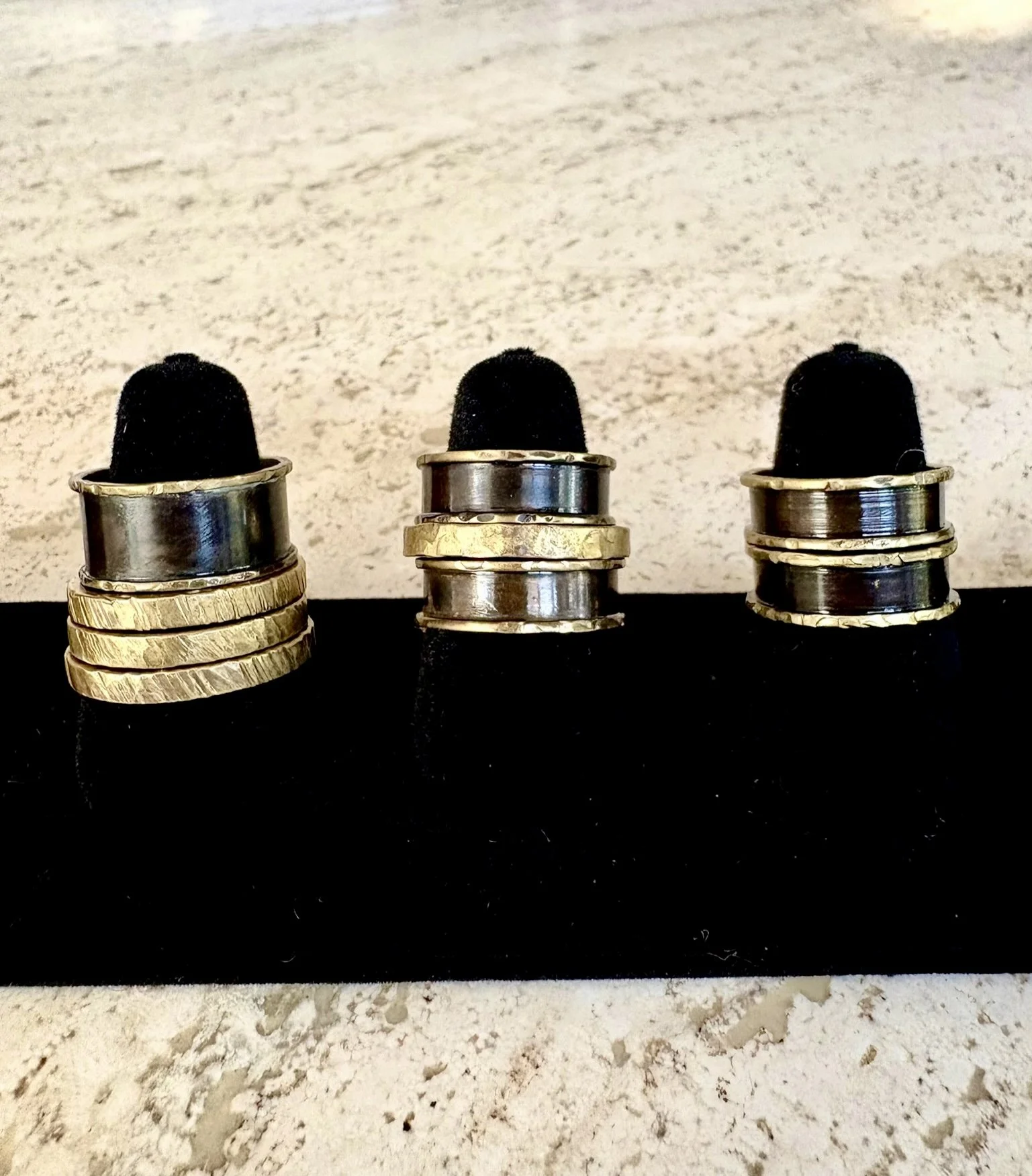 Maddalena Bearzi Terra Pestata Bronzo Ring