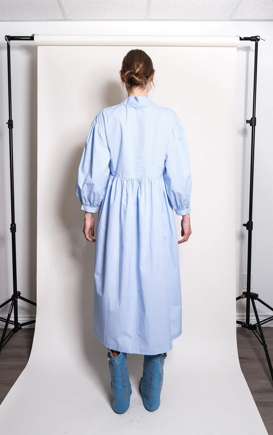therise-dress-in-light-blue-5003612_900x.webp