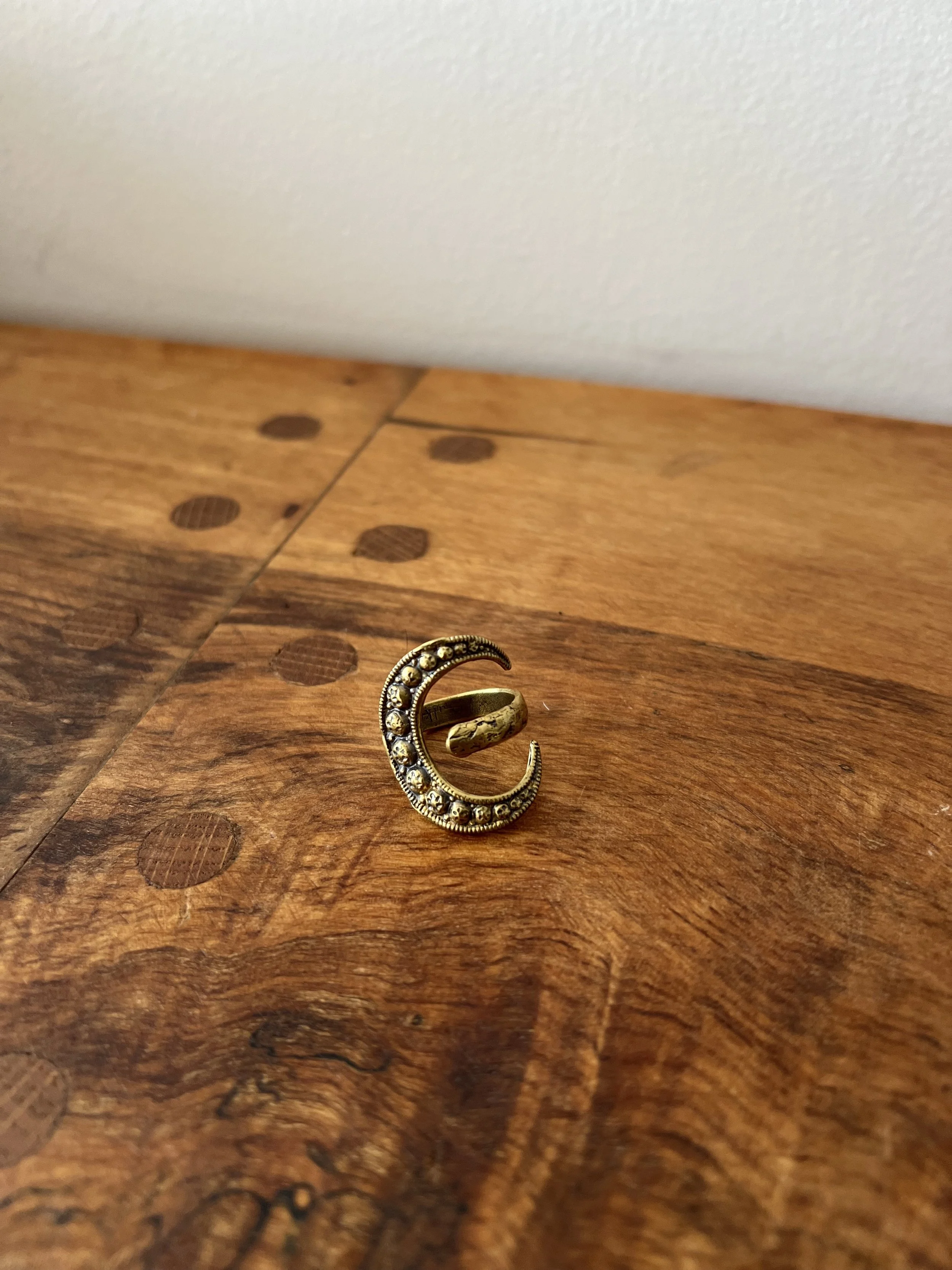 moon_ring.jpg