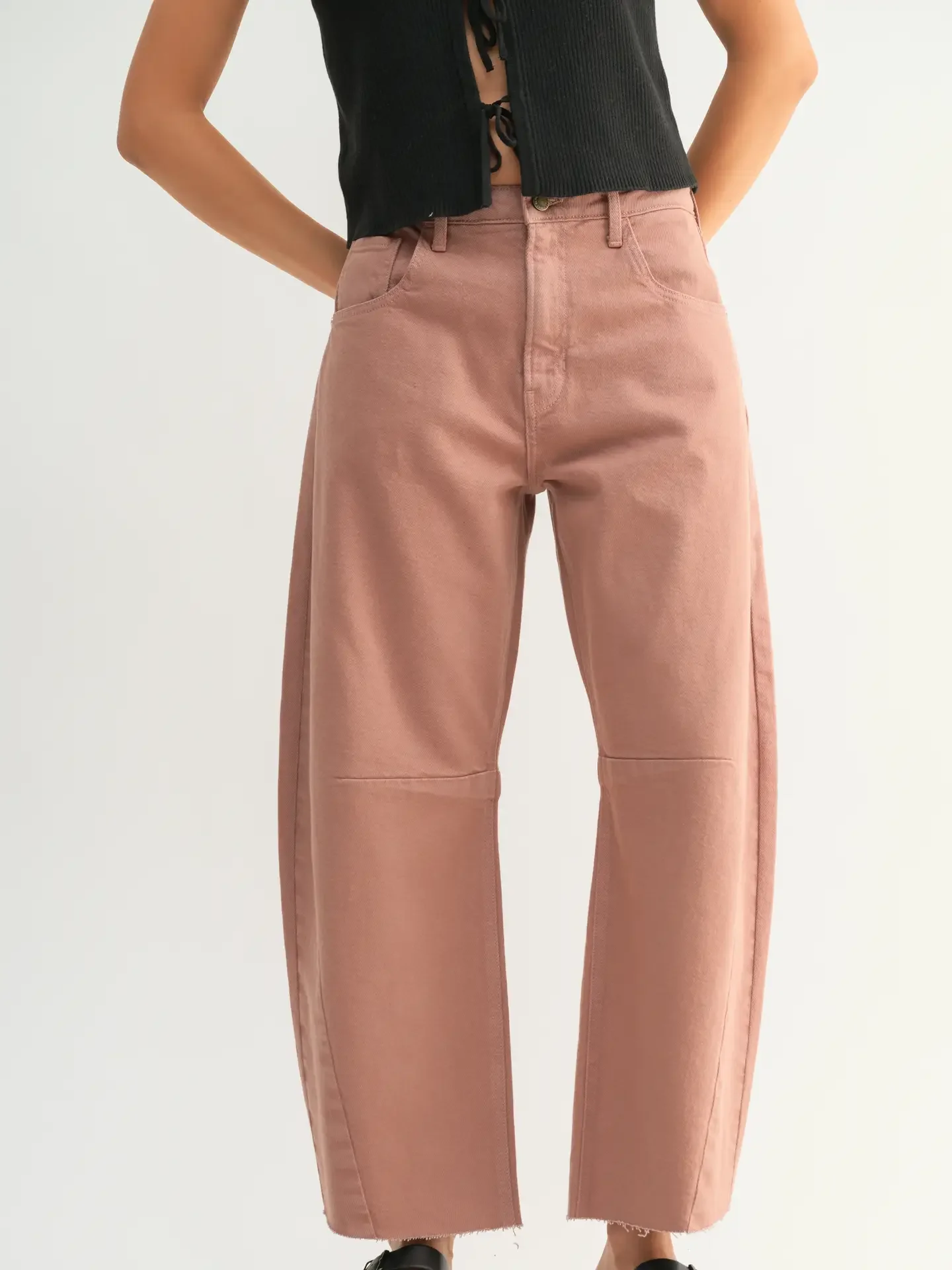 Just Black Denim Clay Barrel Jeans