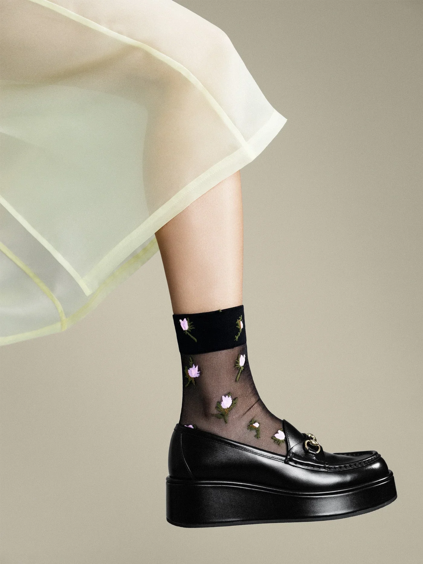 Hansel from Basel Sheer Rosebud Socks