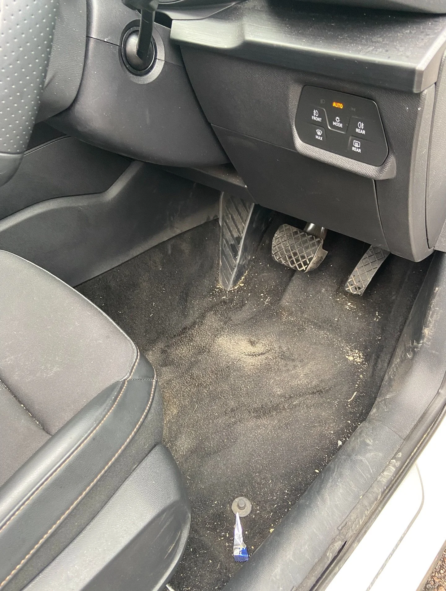 Deep clean for the Cupra today🌟🫧
 
- Full interior &amp; exterior clean 
- Carpet and boot wet extraction 
- Stain removal 

📅 Appointments available

⭐⭐⭐⭐⭐ Google reviews

📍Mobile Detailing Services available throughout Tamworth and surrounding 