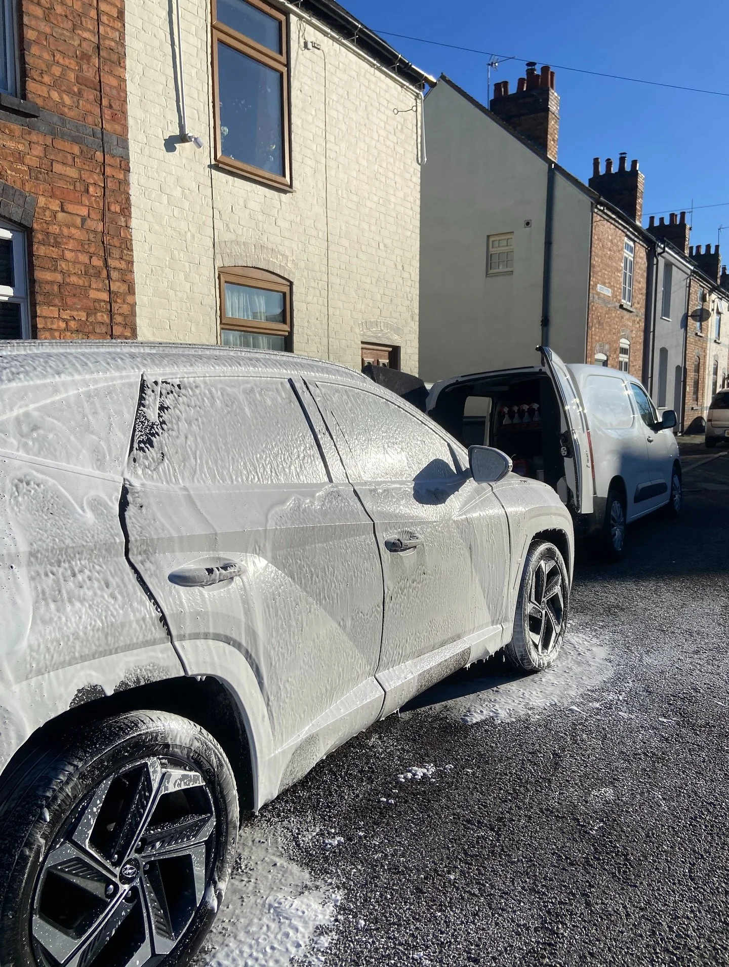Busy Sunday for Joey&rsquo;s Detailing 🫧

📅 Appointments available

⭐⭐⭐⭐⭐ Google reviews

📍Mobile Detailing Services available throughout Tamworth and surrounding areas

My Services 🚙🫧

Bronze valet - from &pound;40 
Silver Valet - from &pound;7