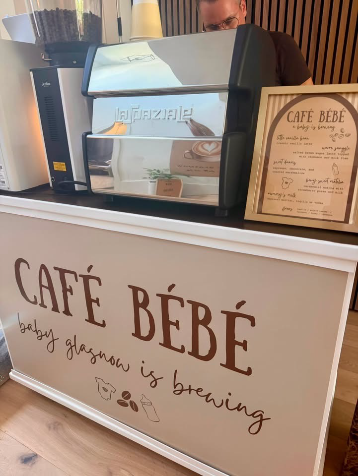 À La Mode Coffee mobile coffee cart serving handcrafted lattes at Meghan’s baby shower