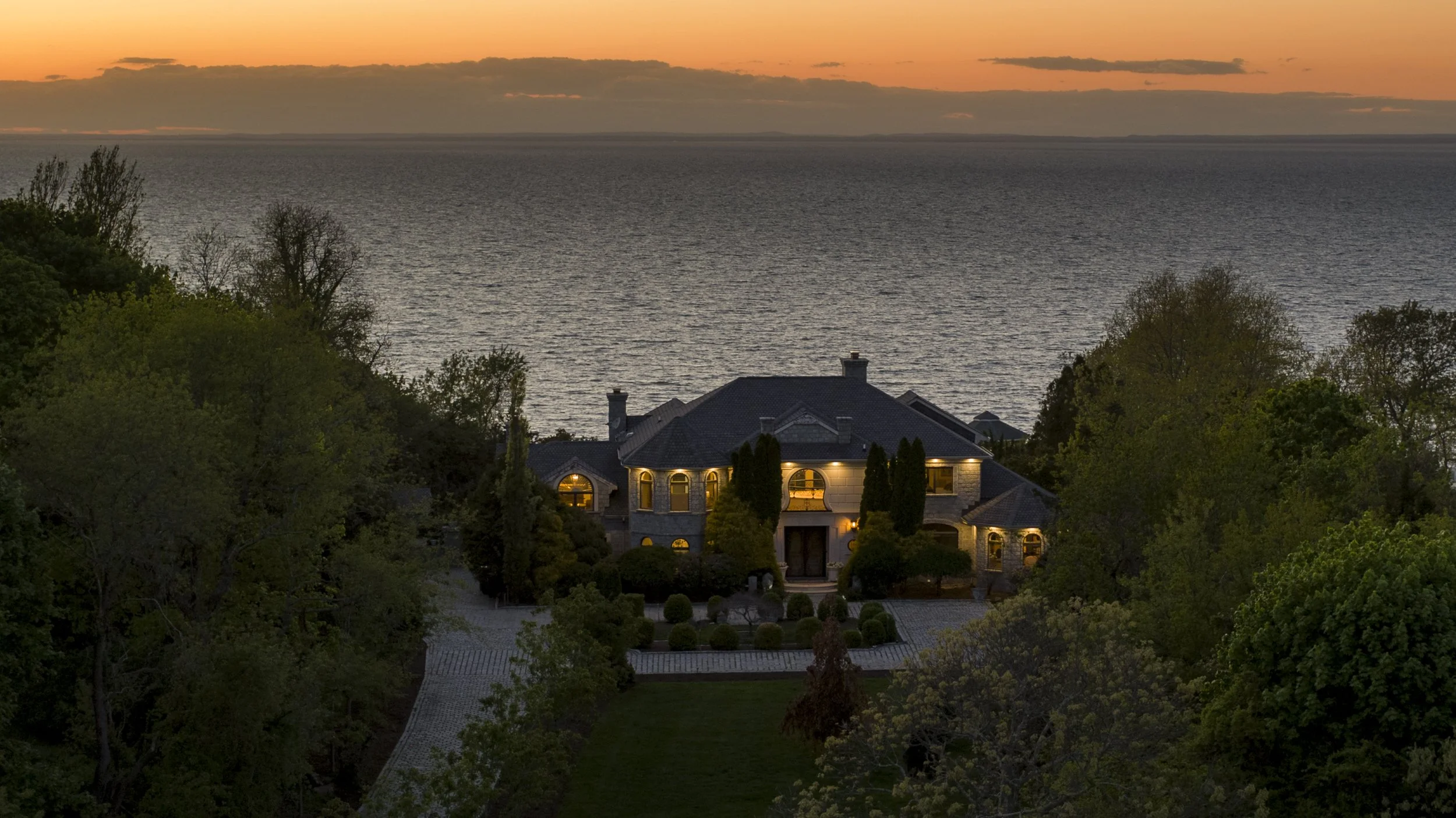 A073_C073_20220517_R00209 vs2.jpg