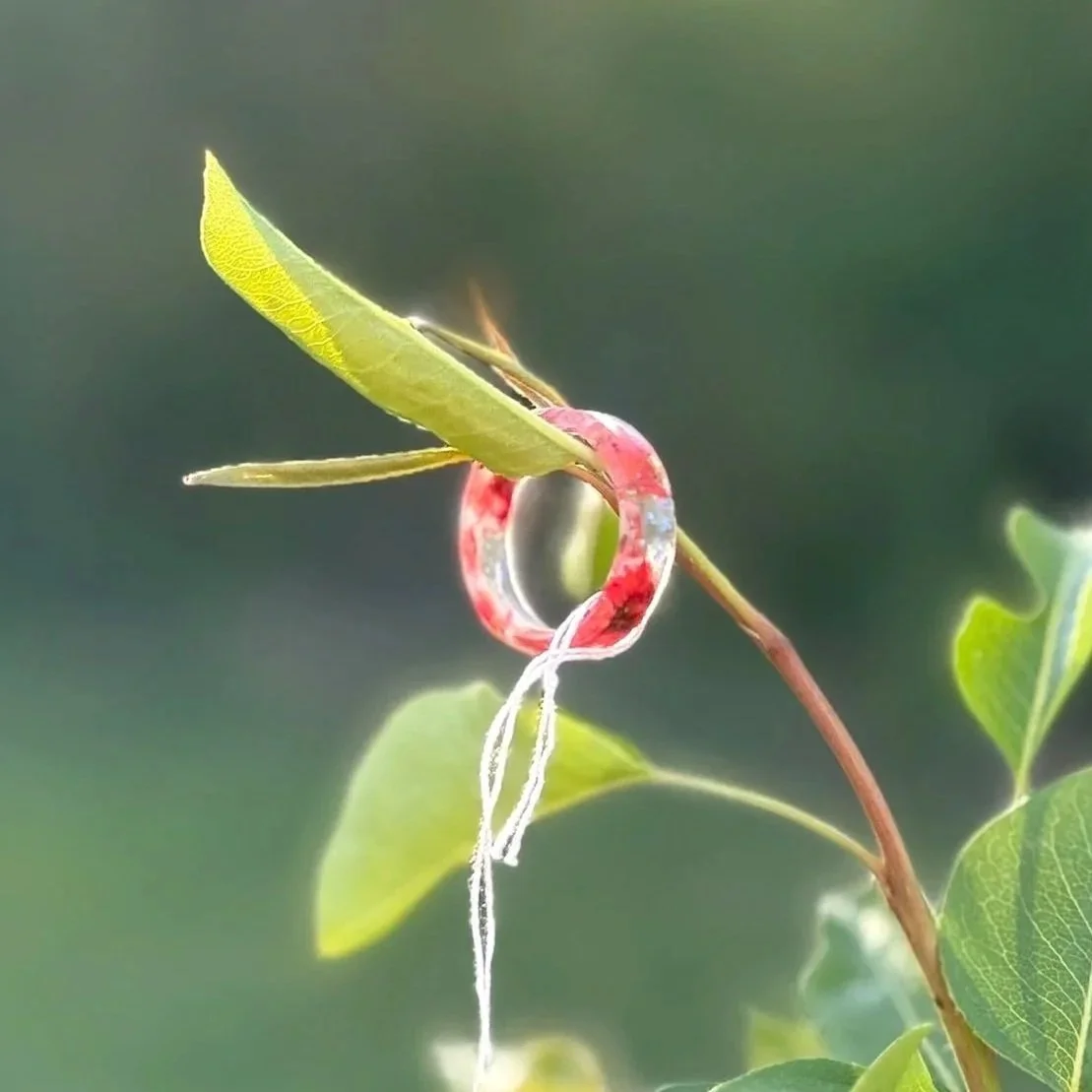 Red Flowers w/ Glitter Ring - Size 7