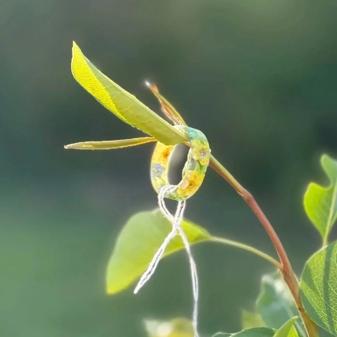 Green & Yellow Flower Ring - Size 6