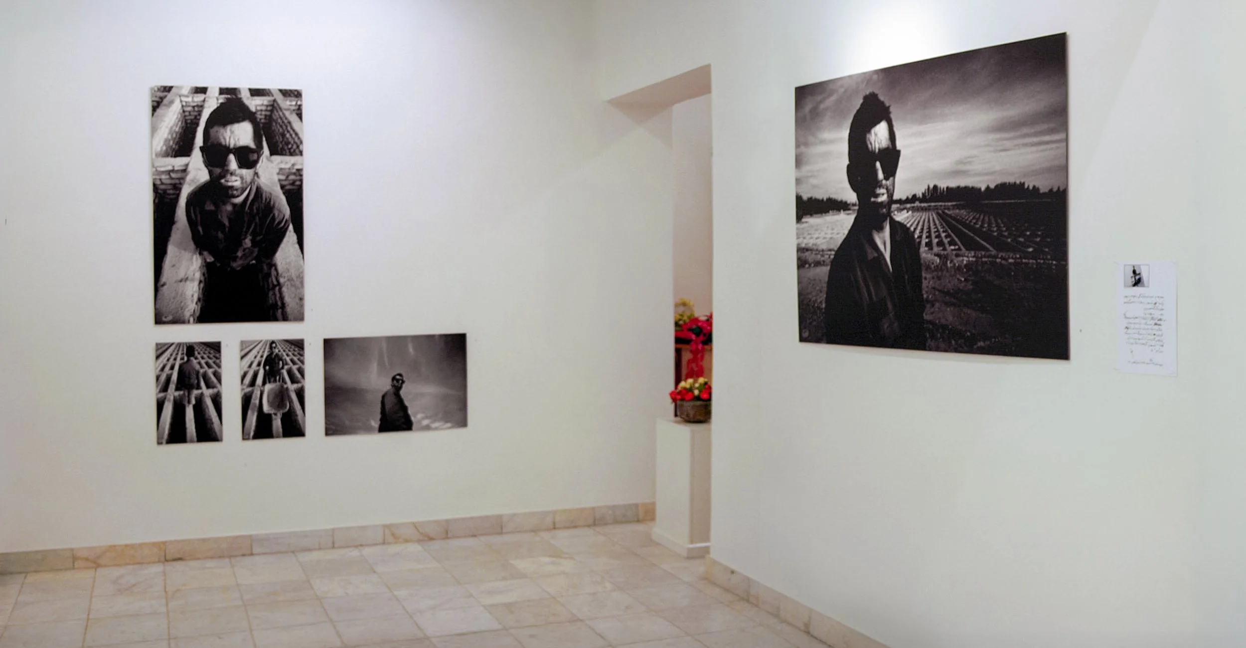 tooraj-khamenehzadeh-cemetery-worker-installation.jpg