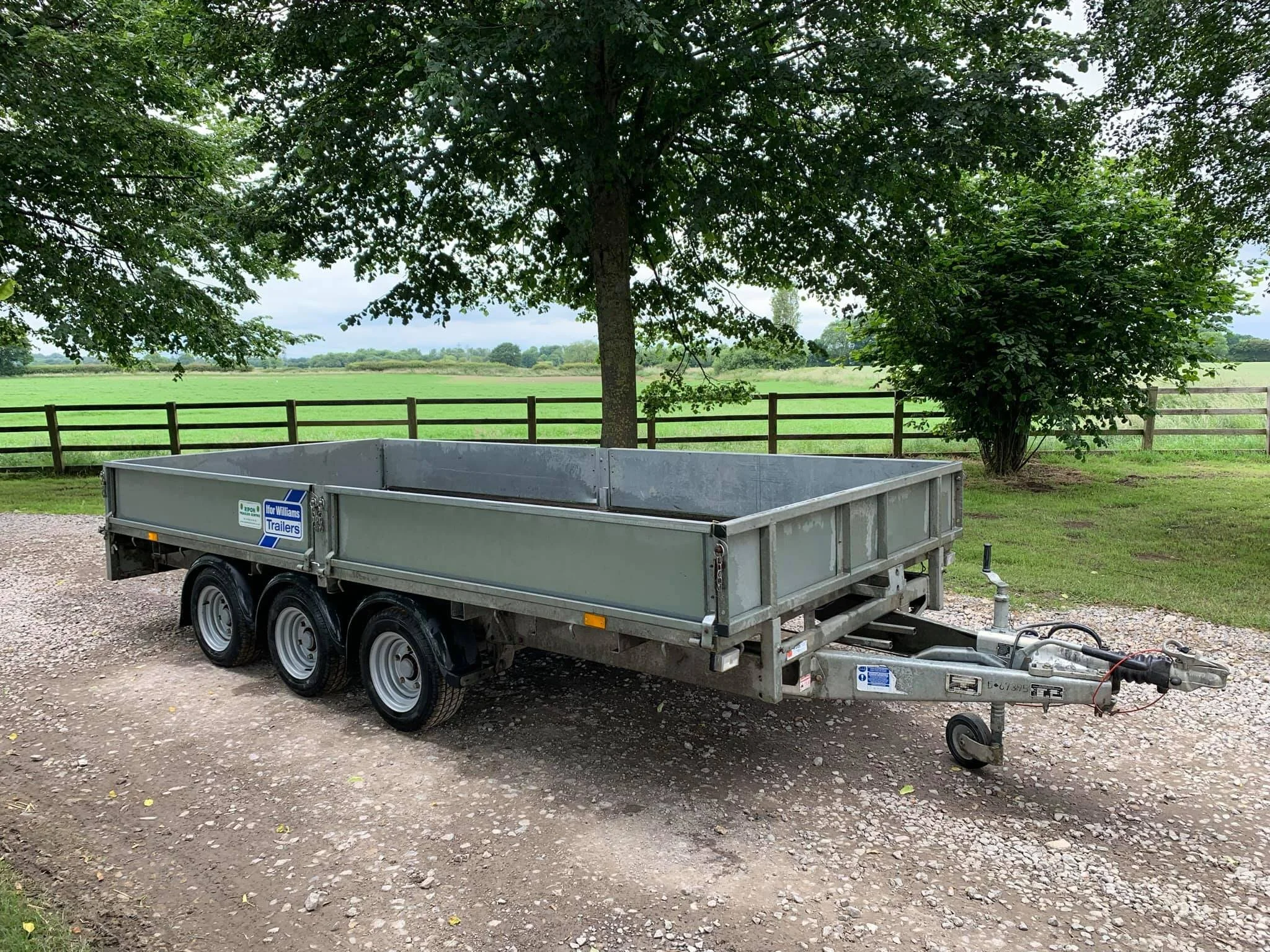 Last minute trailer hire York