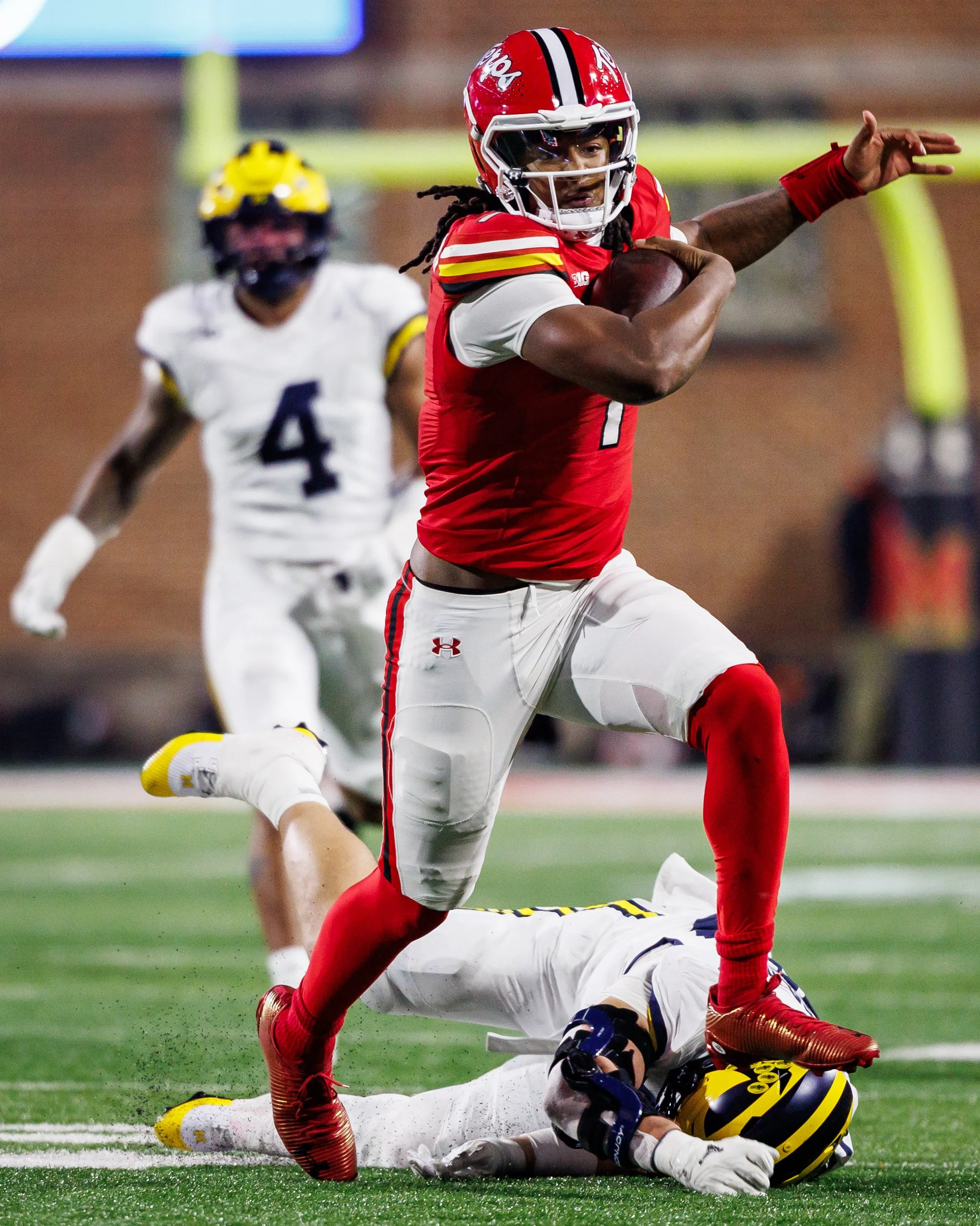 251122_djd_fb_michigan_2929.jpg