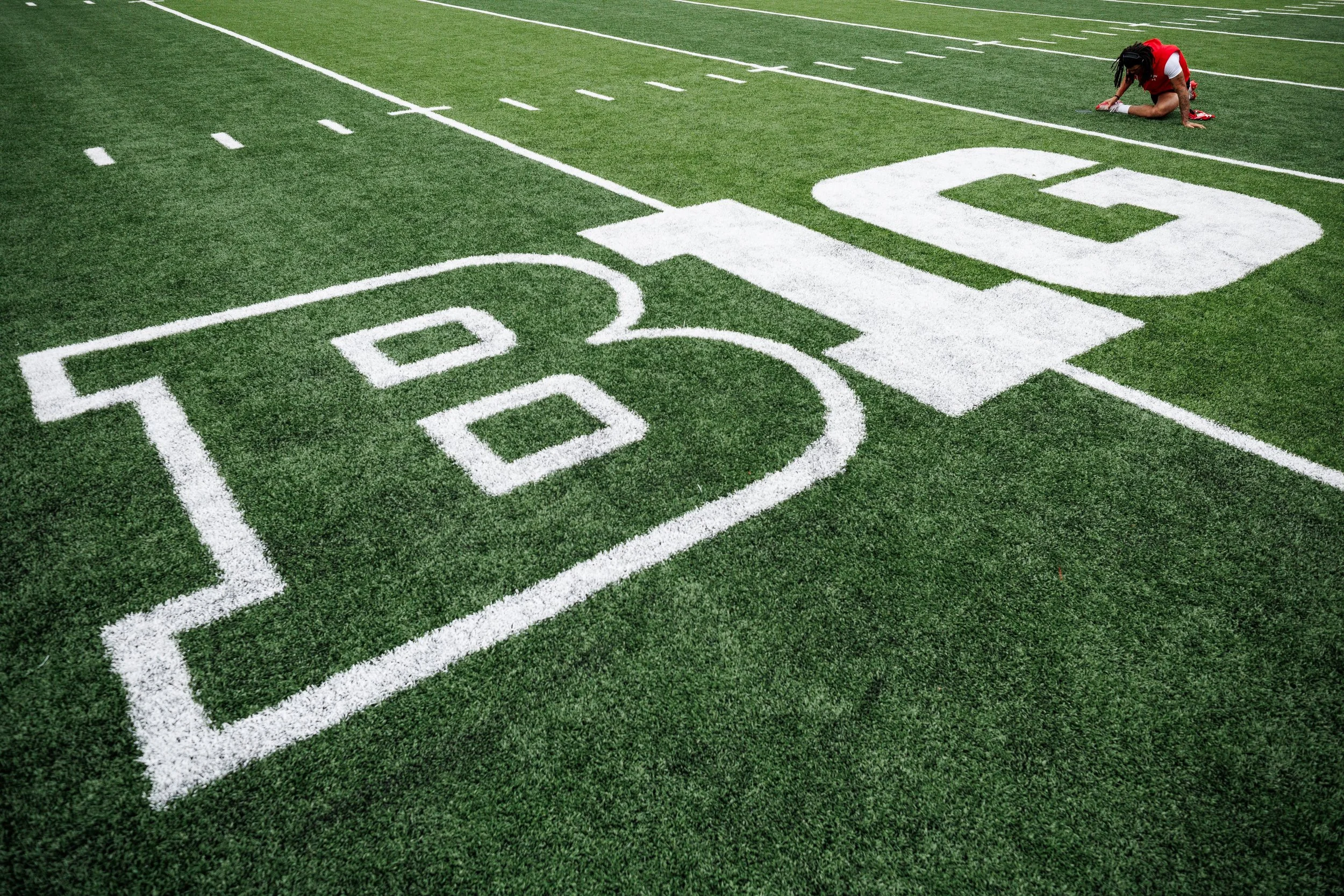 20261010_DJD_FB_at_OhioState_0922.jpg