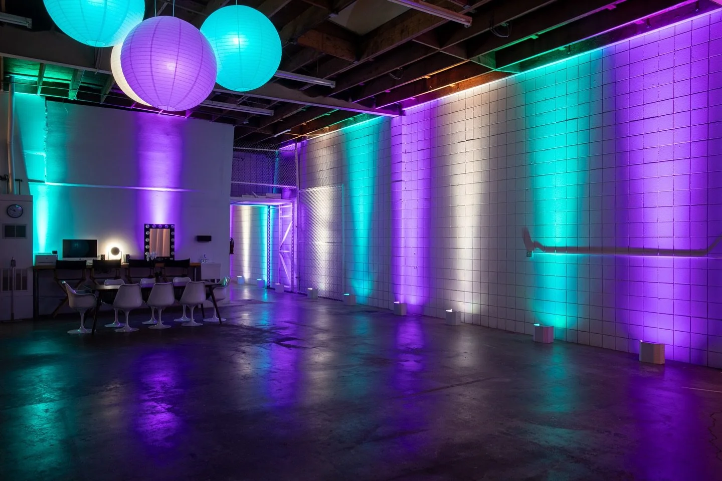 With a little lighting, The Expo becomes whatever you dream up! You can bring in your own technical production, or let us help you design and produce an unforgettable design.