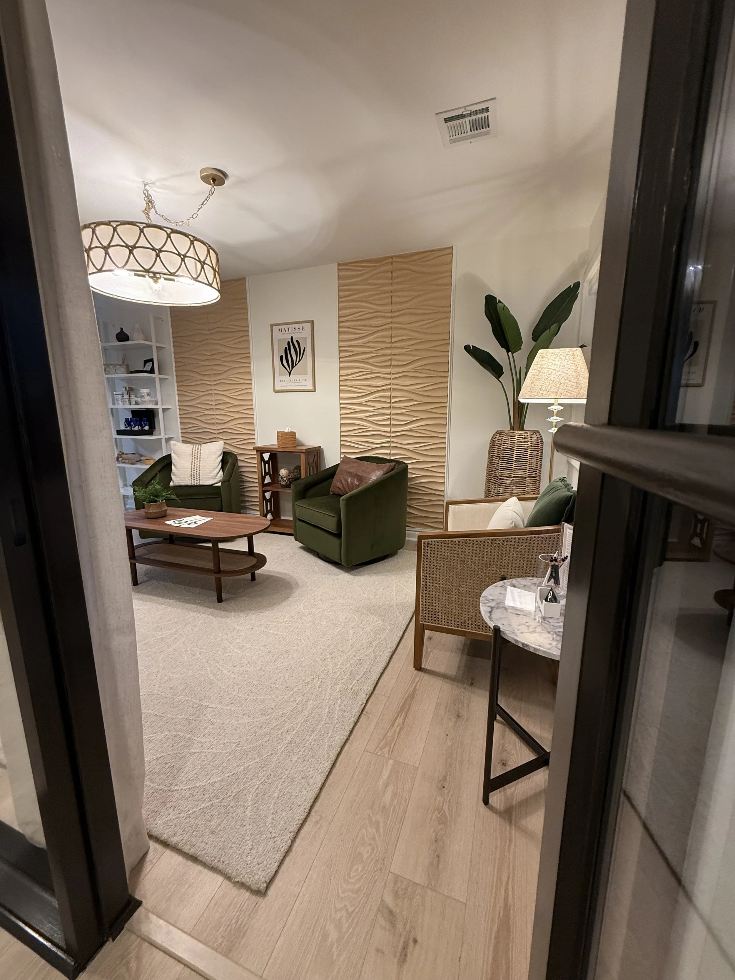 Reverse Aesthetics  Medspa in Swansboro, NC, 28584  Botox, Fillers, Kybella (2).jpeg