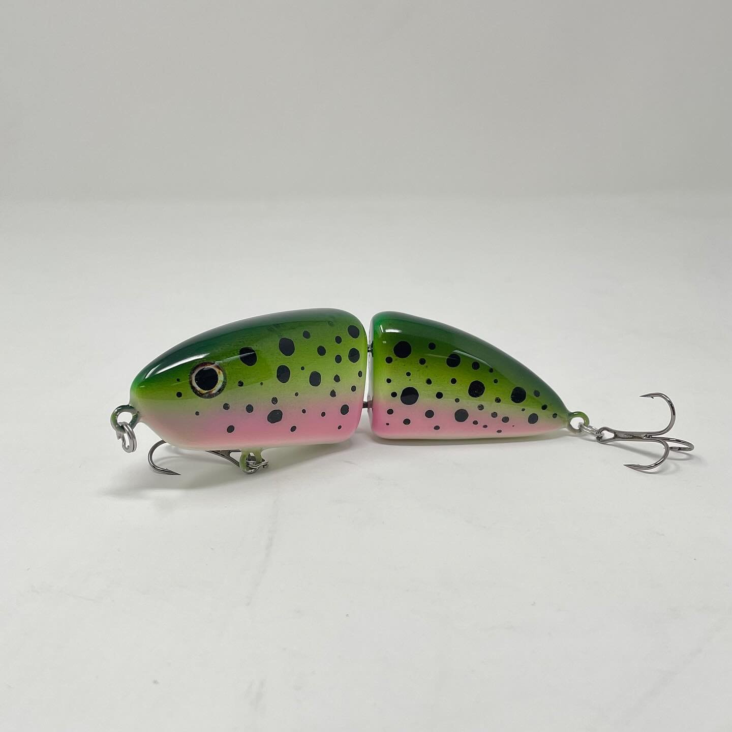 Gotta love the classic rainbow trout glider. #handmade #fishing #woodworking #swimbait #swimbaitfishing #bassfishing #carving #painting #airbrush #luremaking #trout #rainbowtrout