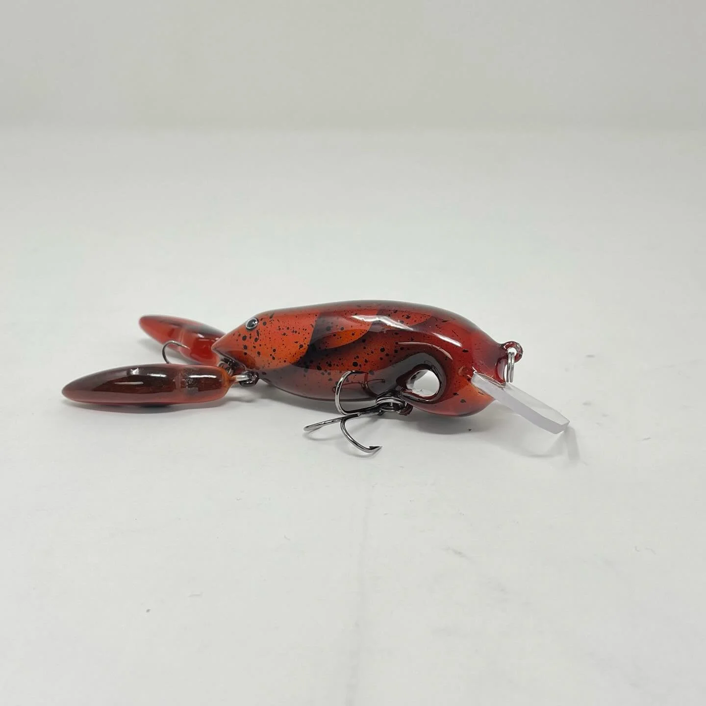 I don&rsquo;t know why God decided to create something that swims backwards but it makes for a cool crankbait. 

#crawfish #crankbait #luremaking #fishing #woodworking