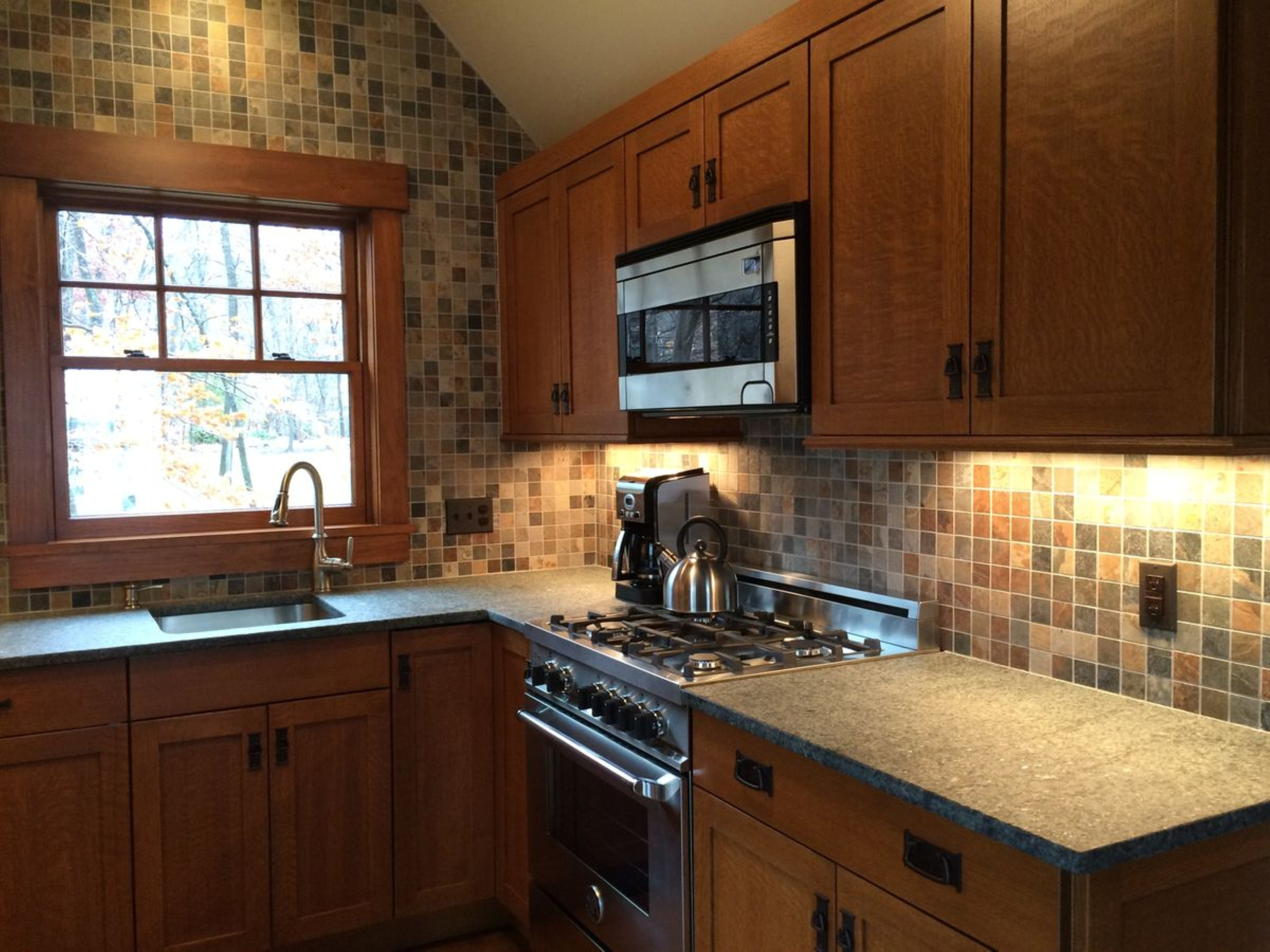 Classic American Craftsman Kitchen Remodel by Smokestack & Steeple Builders project photo