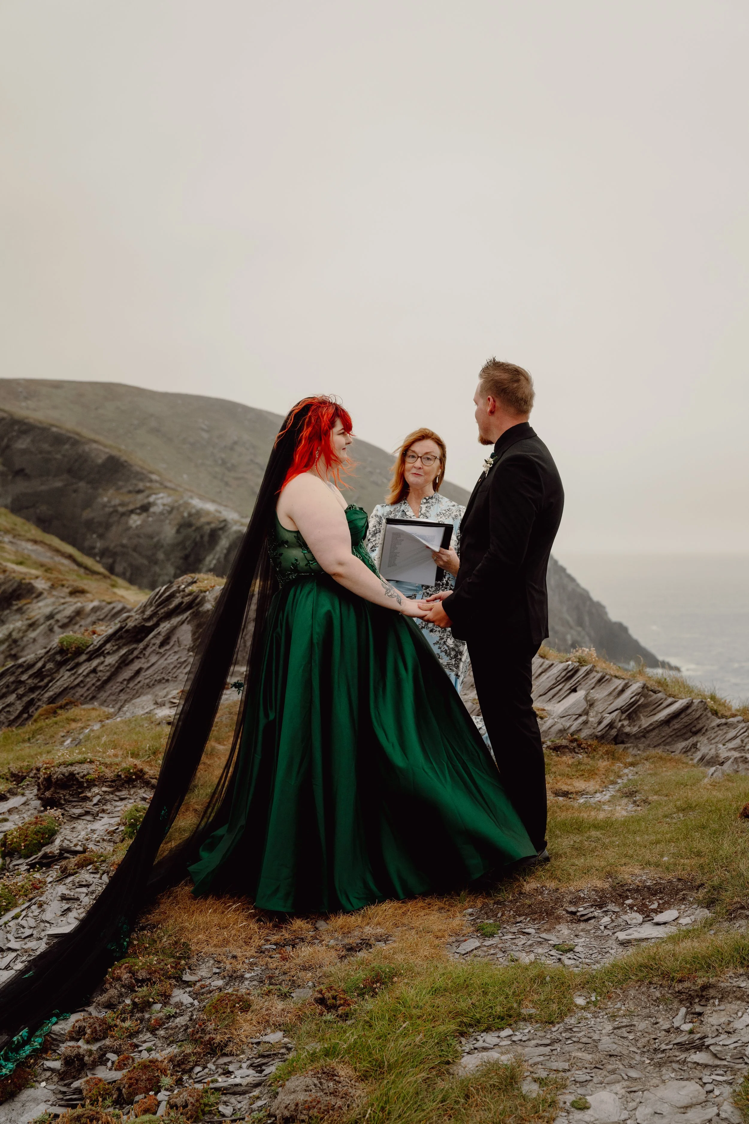 @solarroseelopements
