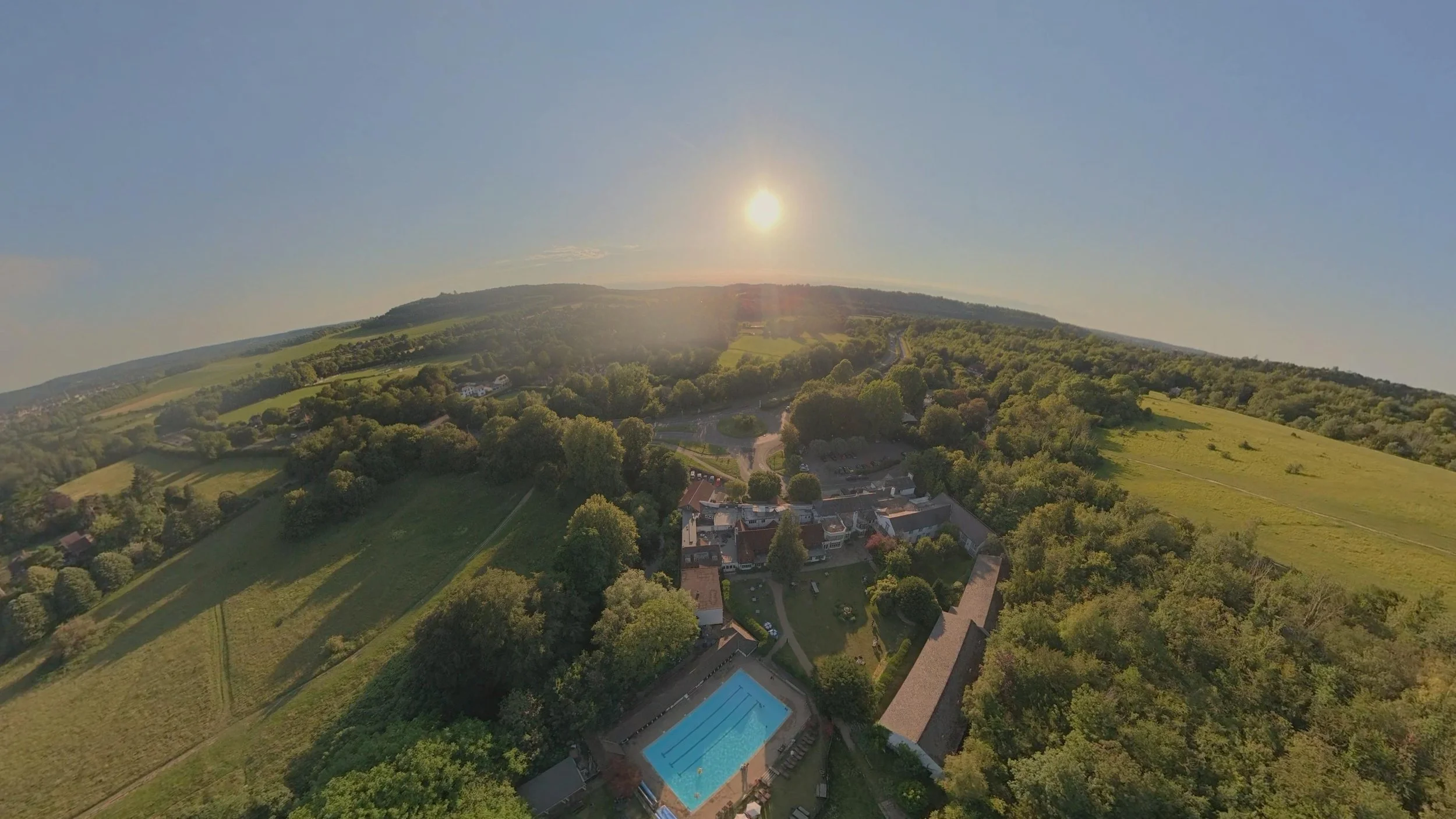 DJI_20260619193310_0013_D_1781907721500.jpg