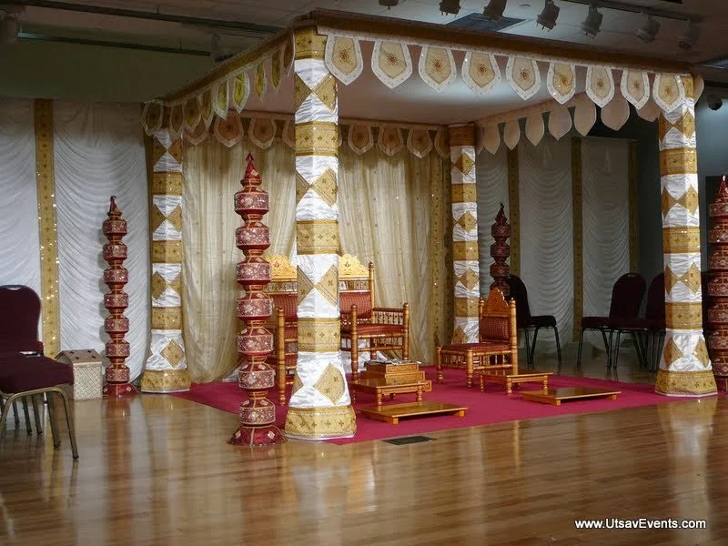 Indian Wedding Mandaps (17).jpg