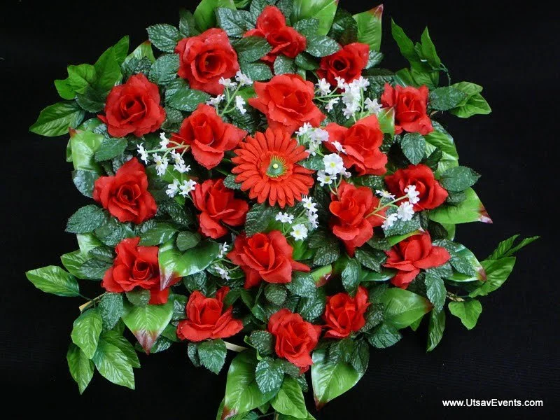 Artifical red and white hanging circle.JPG