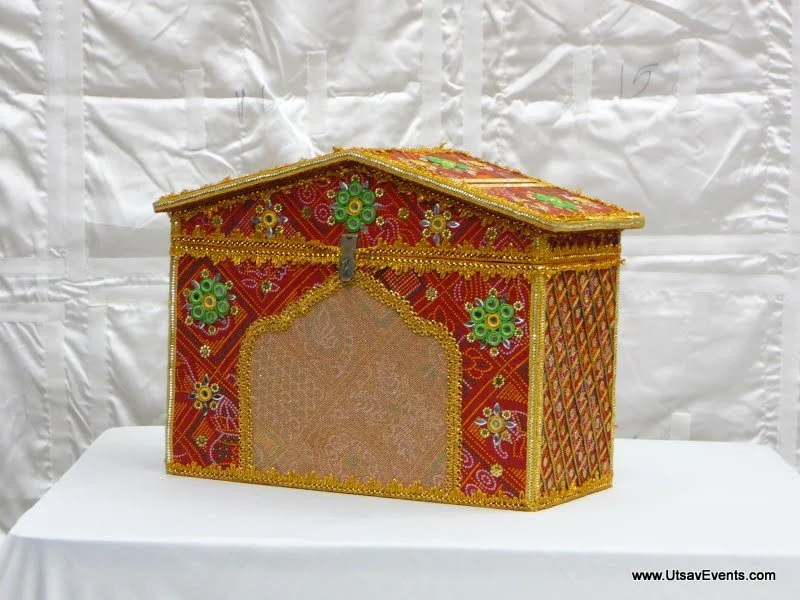 Card Box (4).JPG