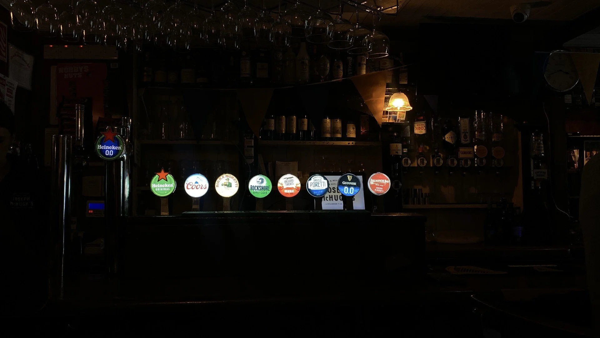 bar.jpg
