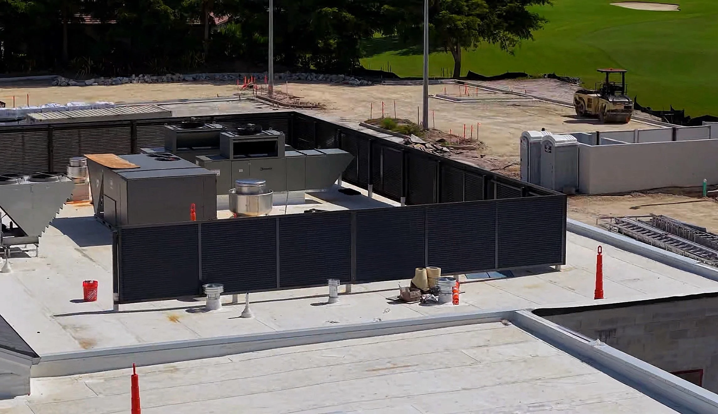 Beautify Your Building – Rooftop Privacy Panels

These rooftop privacy panels were designed and installed by Turn Key Home Services at The Lodge in Heritage Palms Country Club, Fort Myers. The system conceals all rooftop HVAC and mechanical equipment